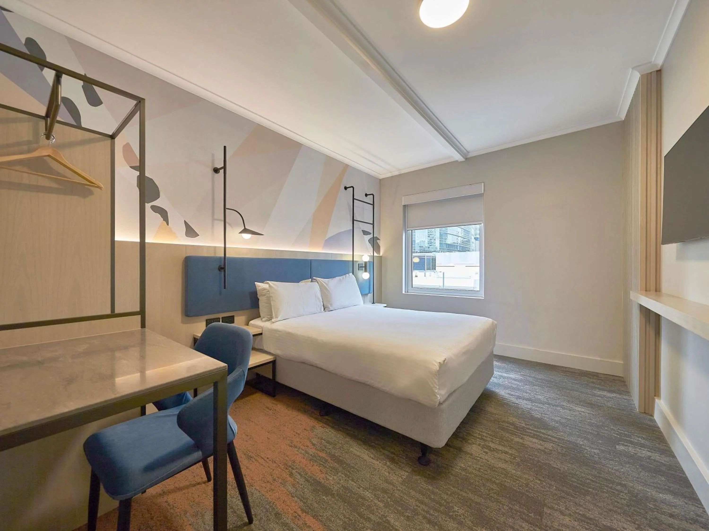 Bedroom, Bed in ibis Perth