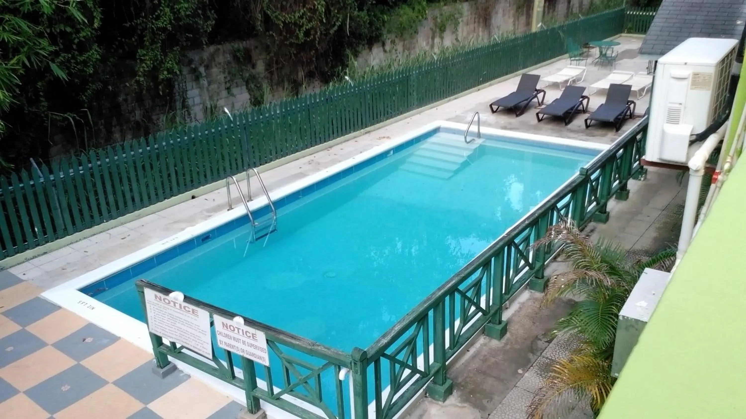 Day in Pineapple Court Hotel