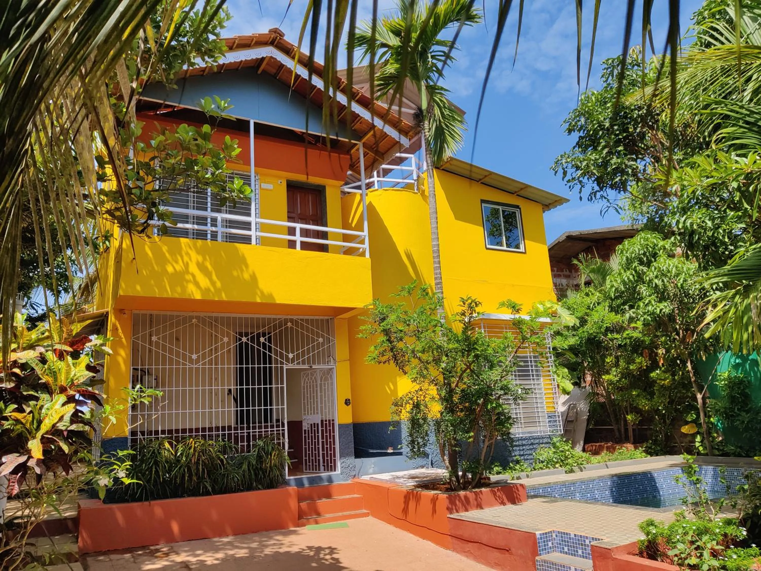 Property building in Redstone House by Oxystays Hospitality