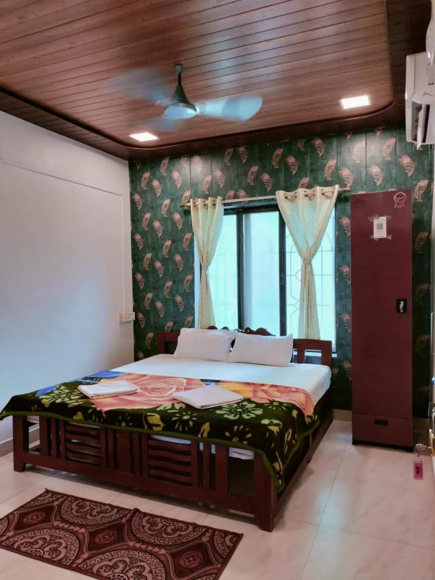 Bed in Redstone House by Oxystays Hospitality