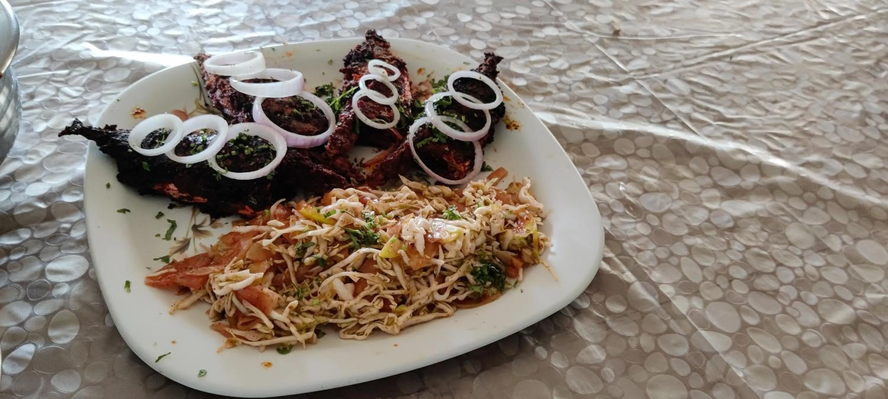 Food and drinks in Redstone House by Oxystays Hospitality