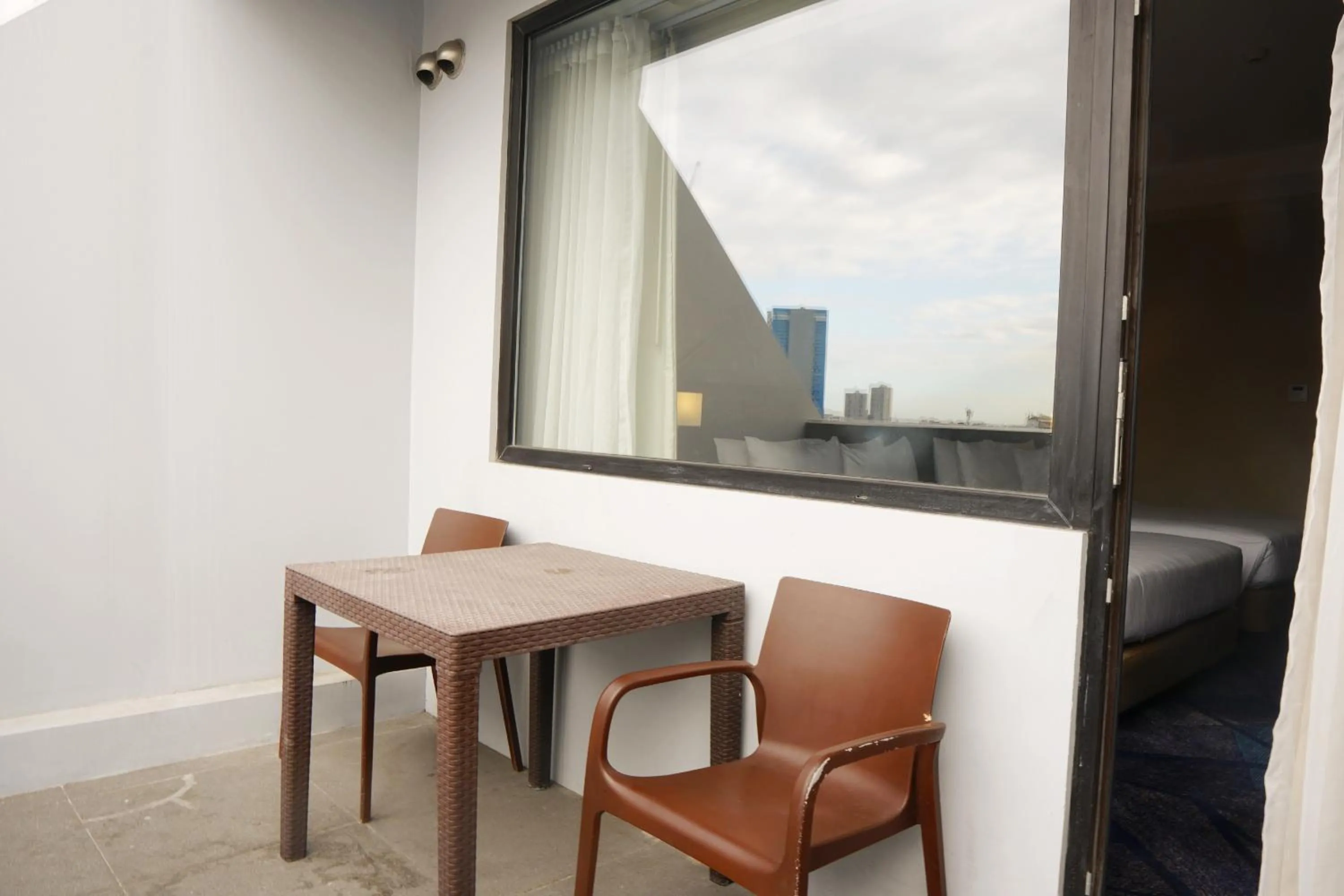 Balcony/Terrace in Luxent Hotel