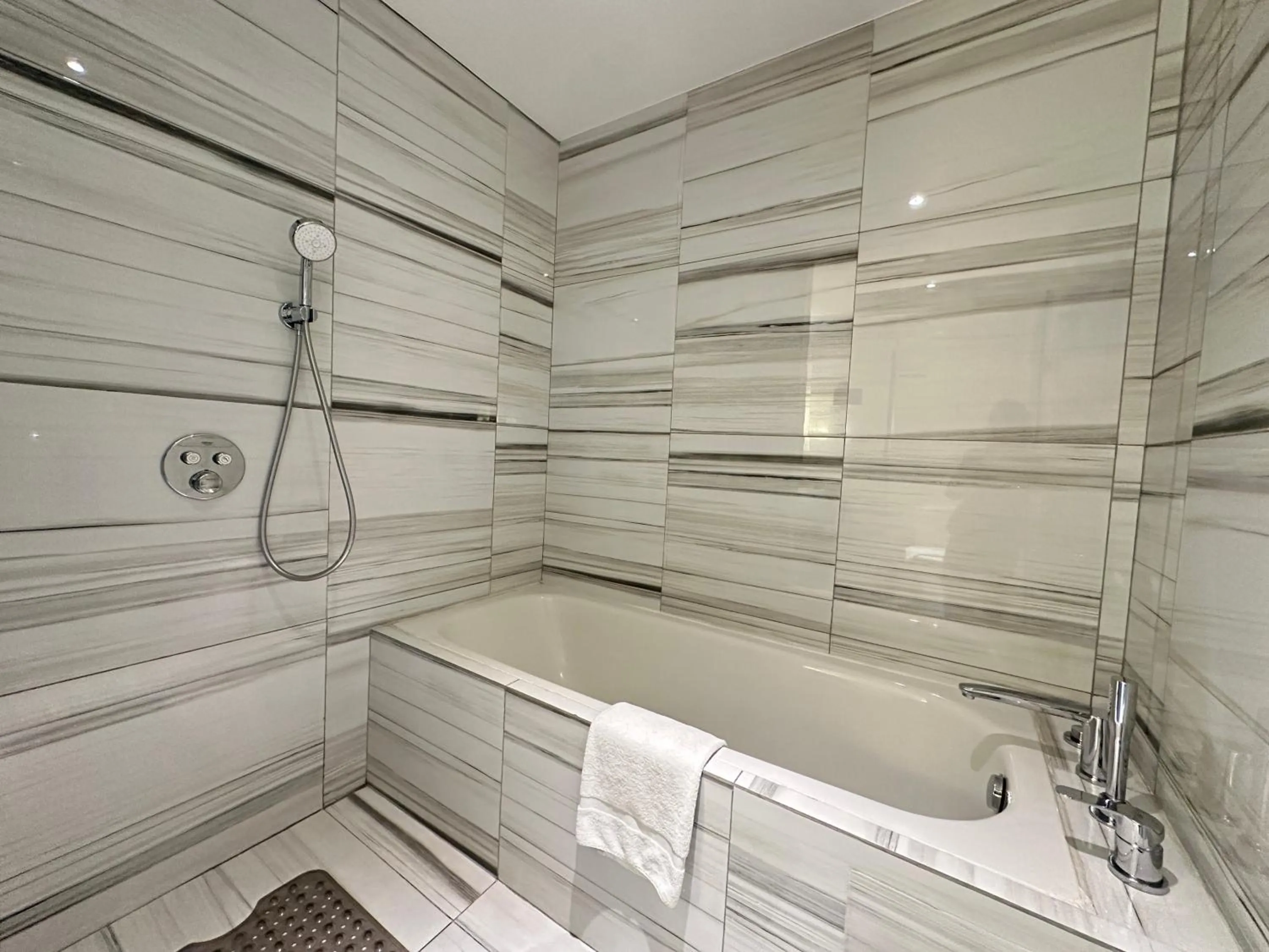 Bathroom in Luxent Hotel