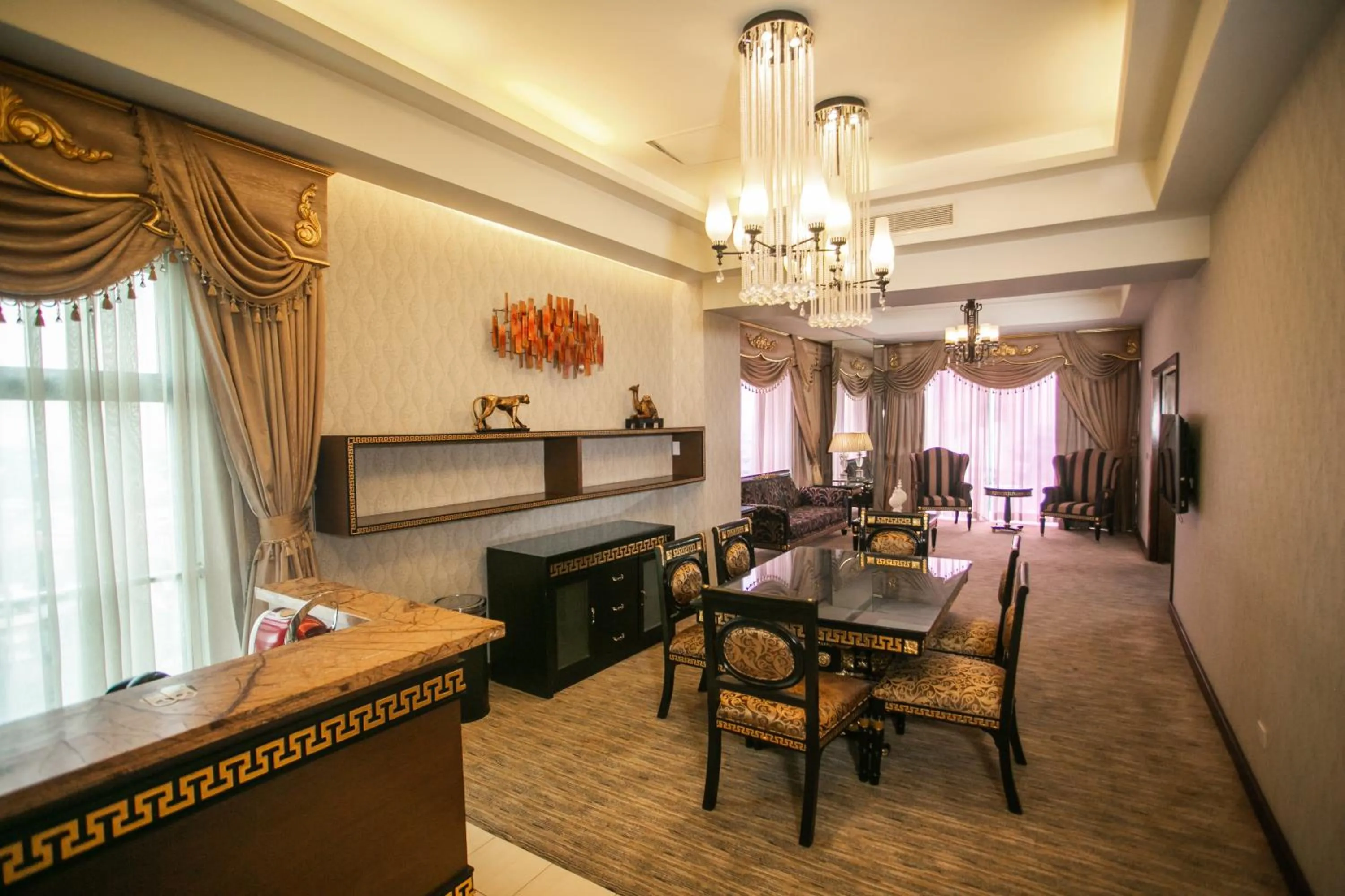 Living room in Luxent Hotel