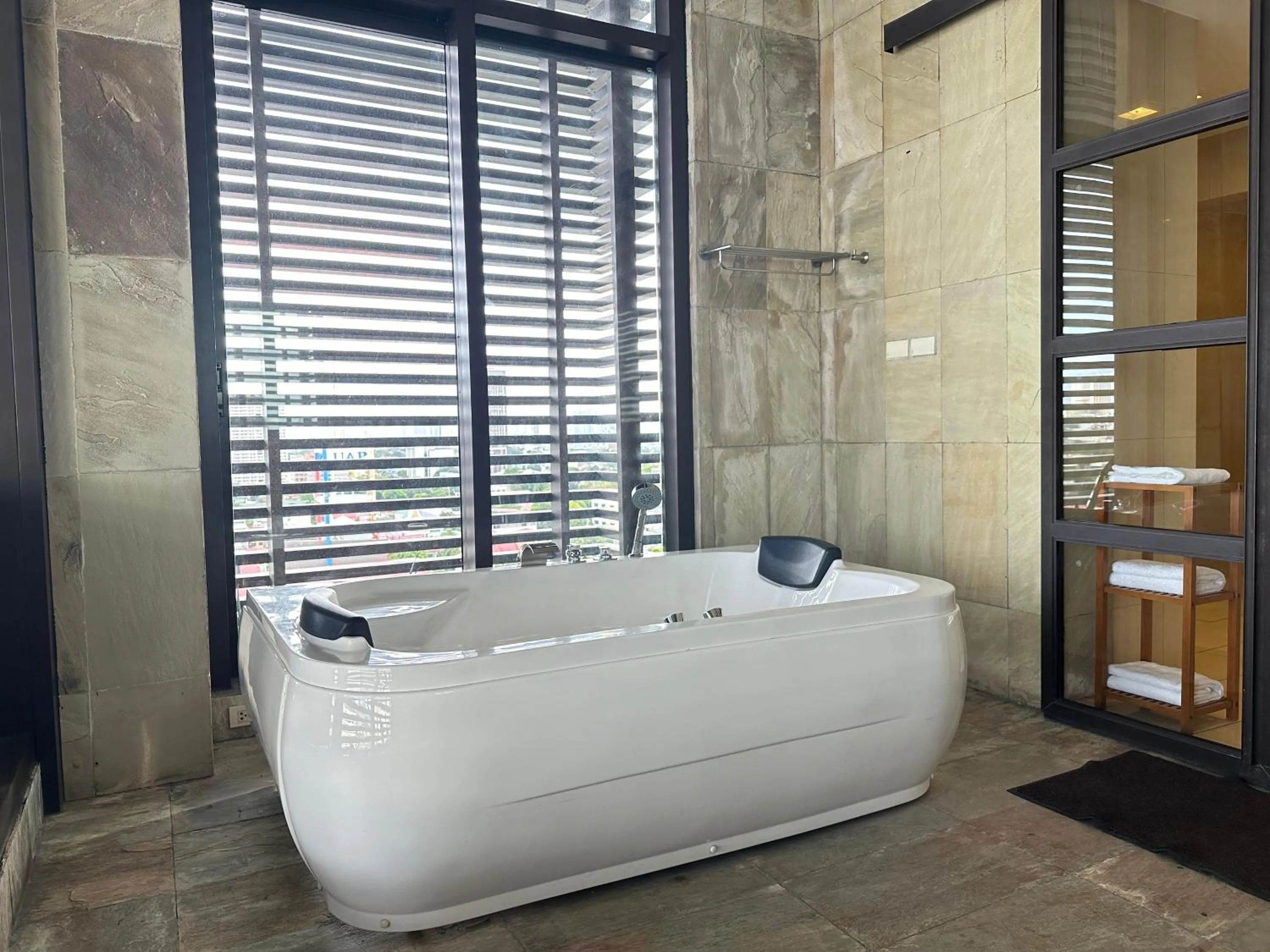 Bath in Luxent Hotel