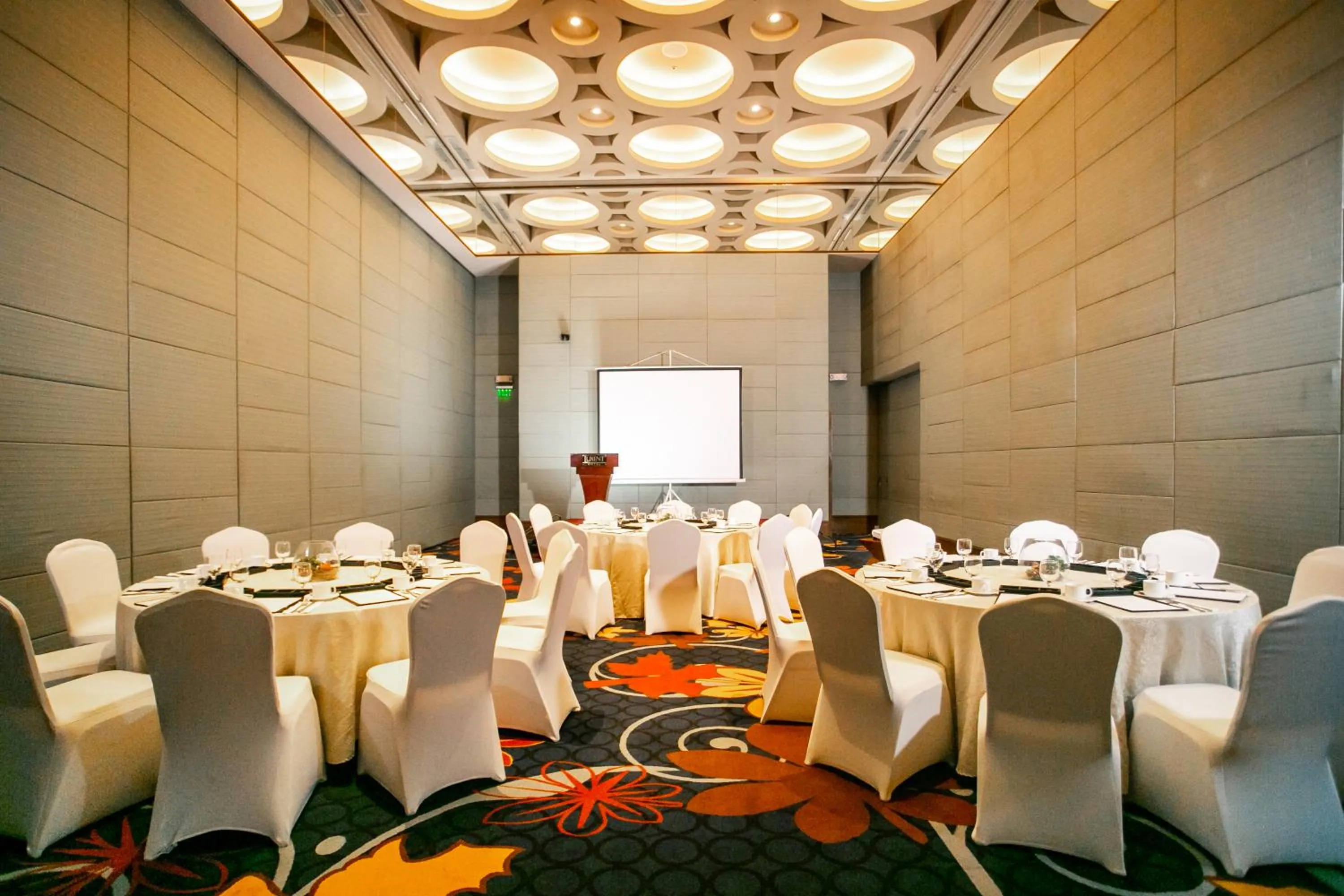 Banquet/Function facilities in Luxent Hotel