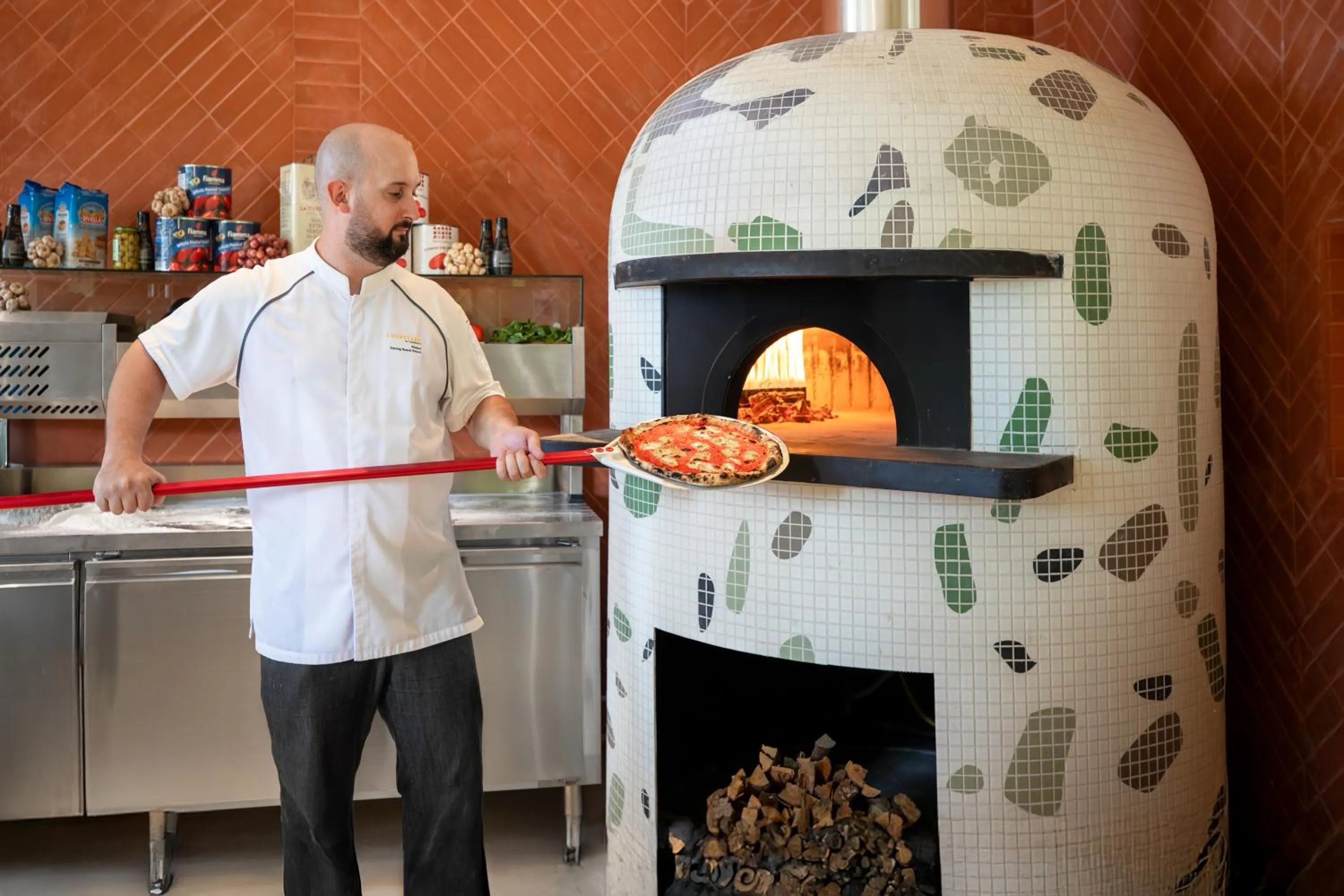 Restaurant/places to eat in Courtyard by Marriott Phuket, Patong Beach Resort