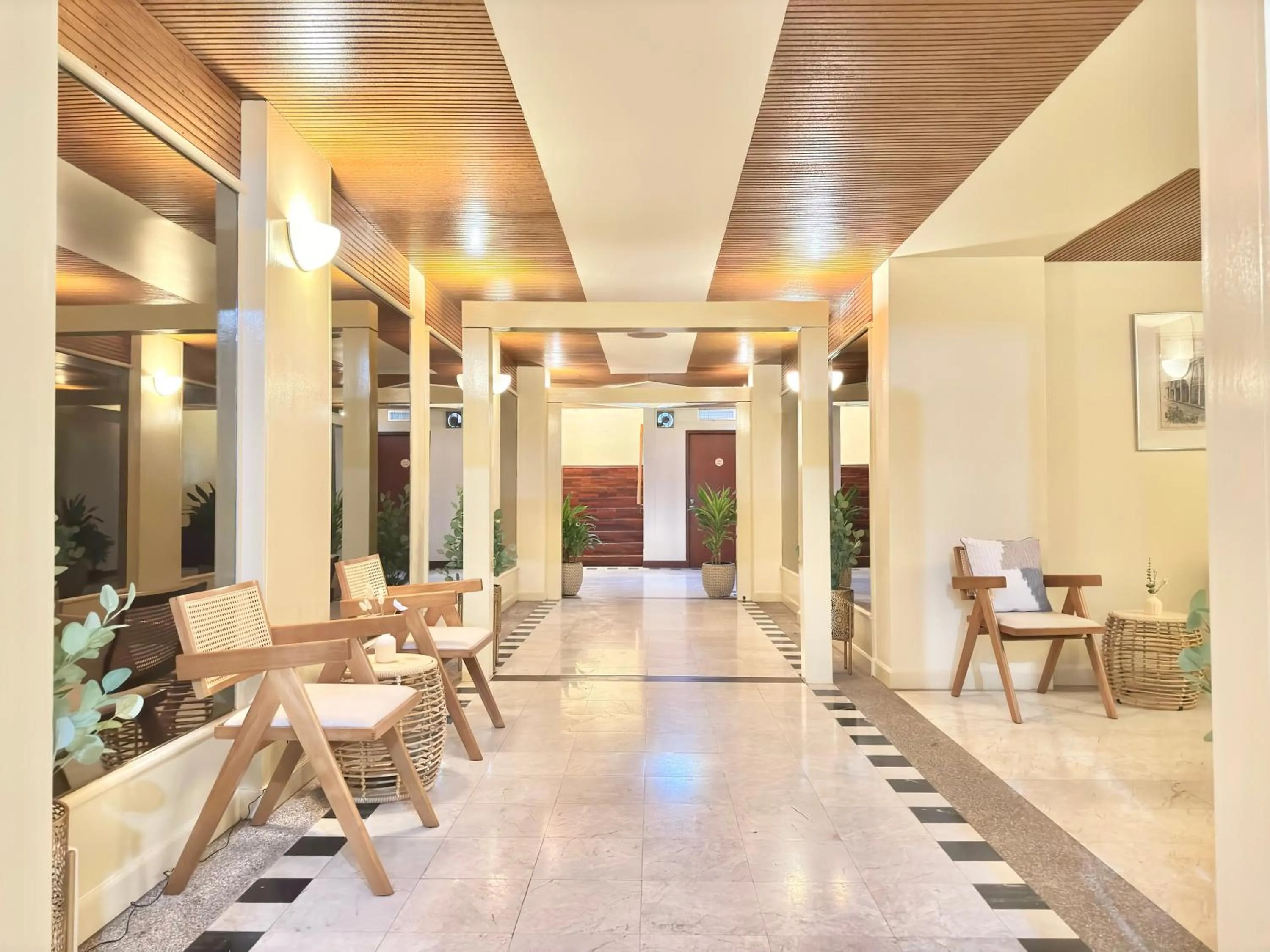 Spa and wellness centre/facilities in Phuket Merlin Hotel