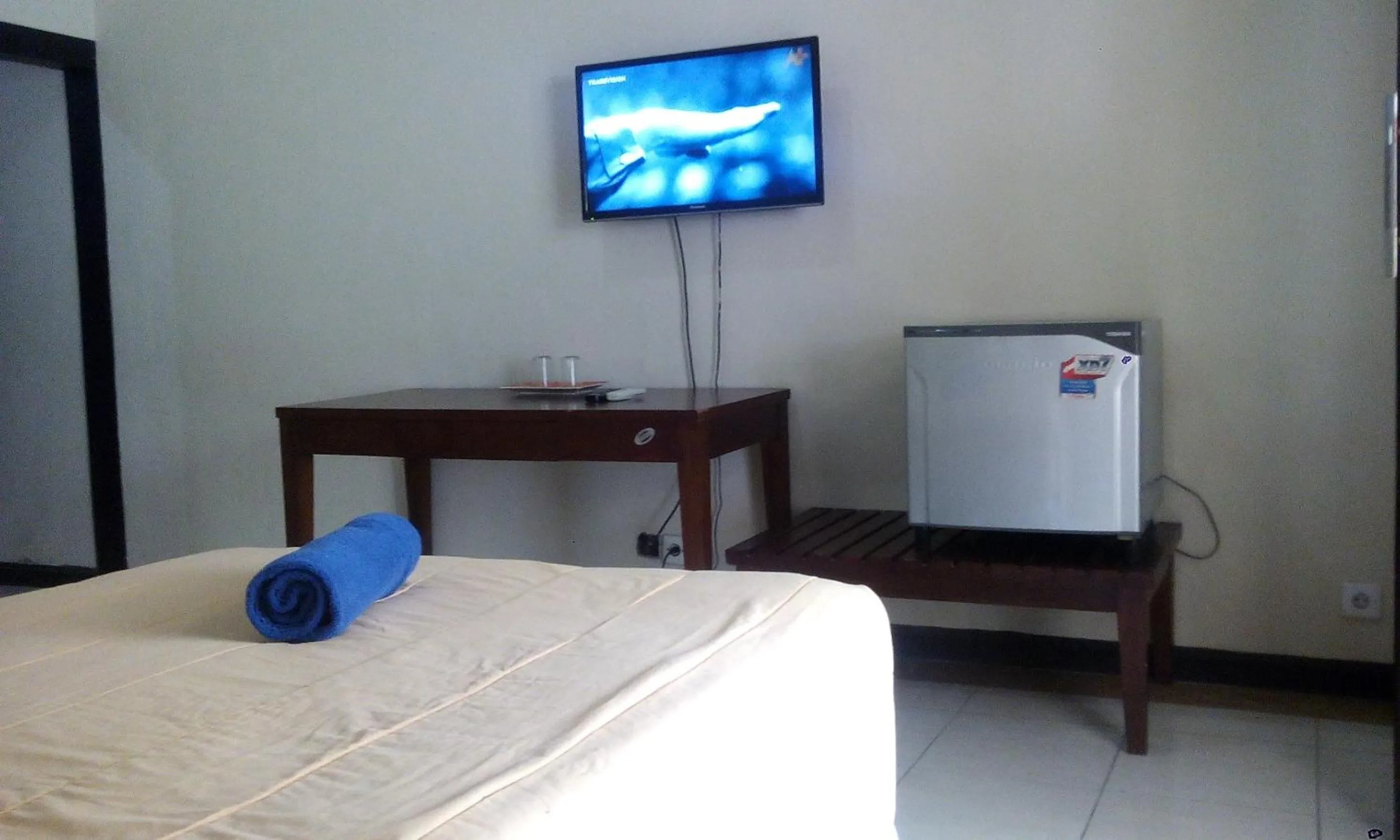 Living room, Bed in Bali Diva Hotel Kuta