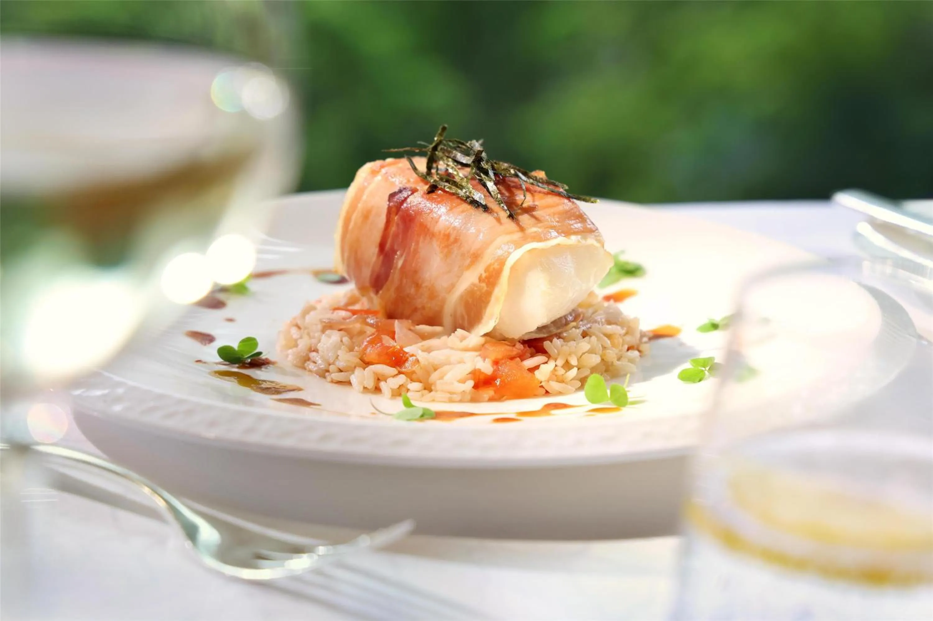 Dining area in Conrad Hong Kong