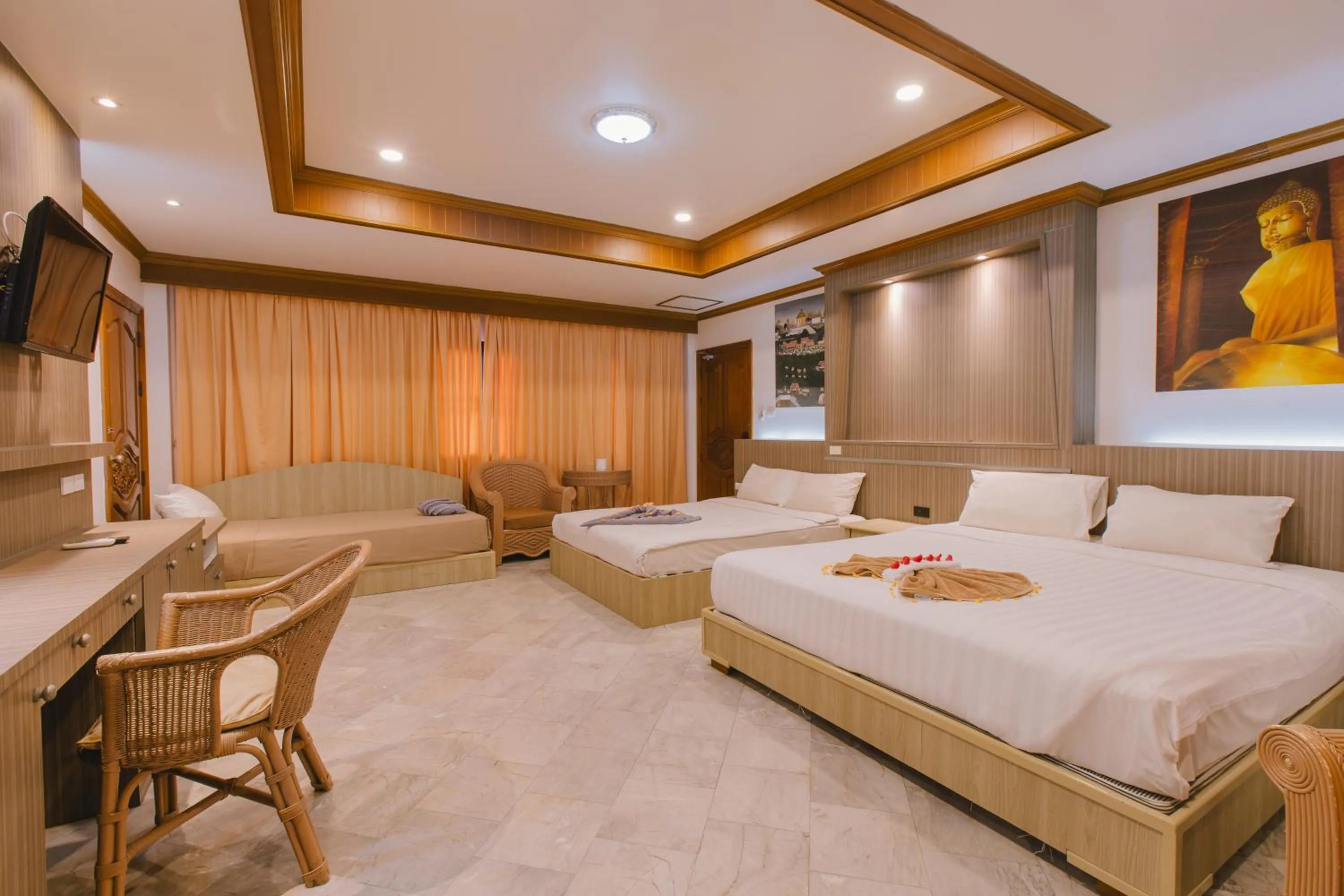 Photo of the whole room, Bed in Royal Prince Residence, Patong Beach