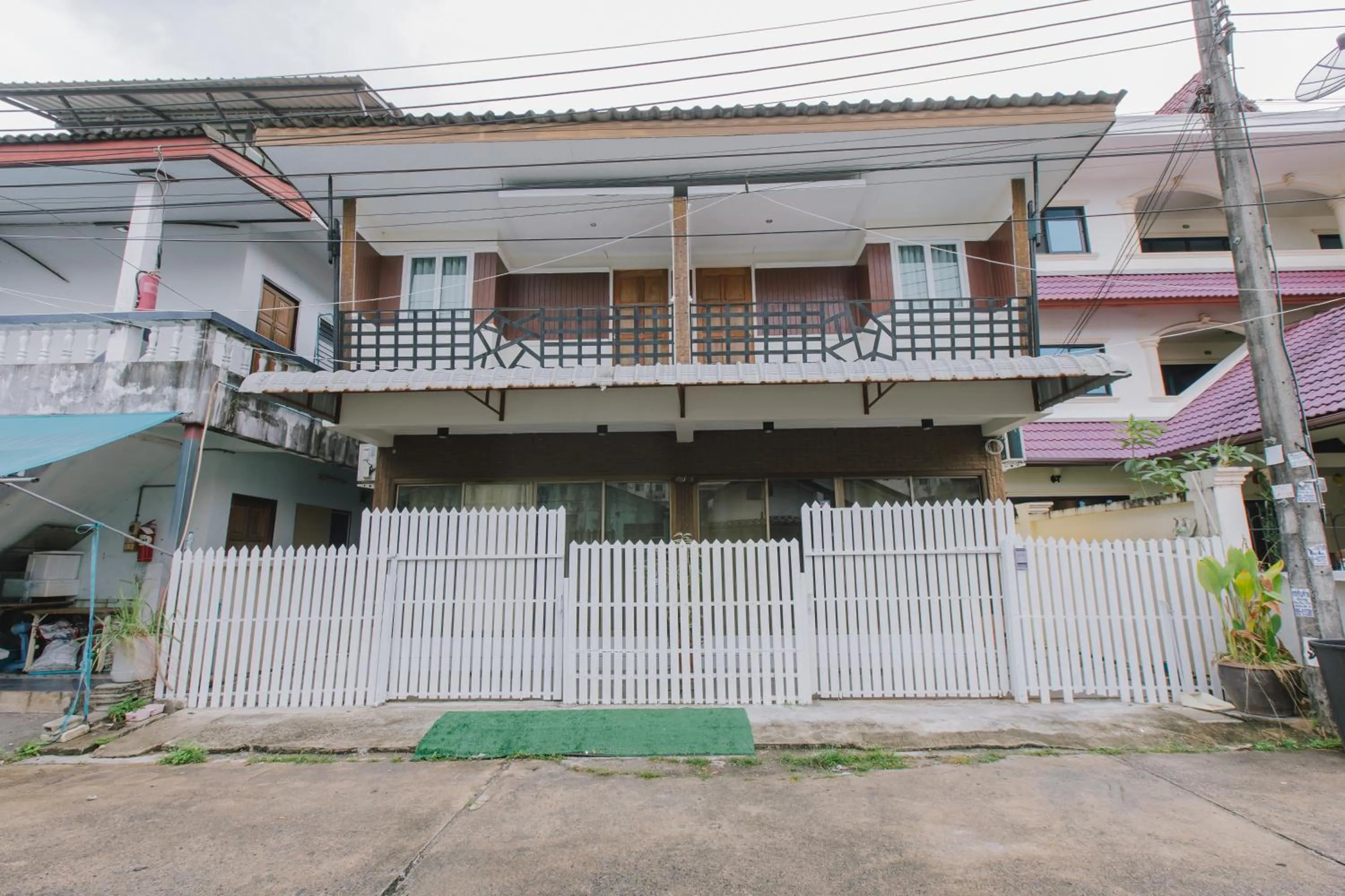 Property building in Royal Prince Residence, Patong Beach