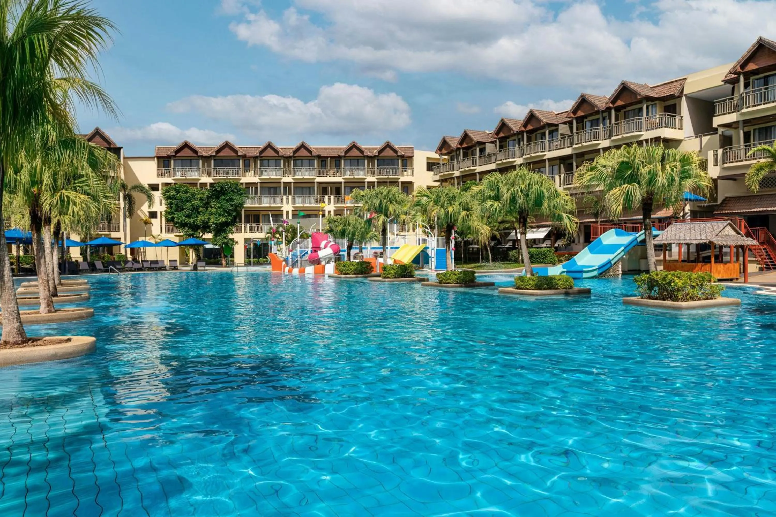 Fitness centre/facilities in Phuket Marriott Resort & Spa, Merlin Beach