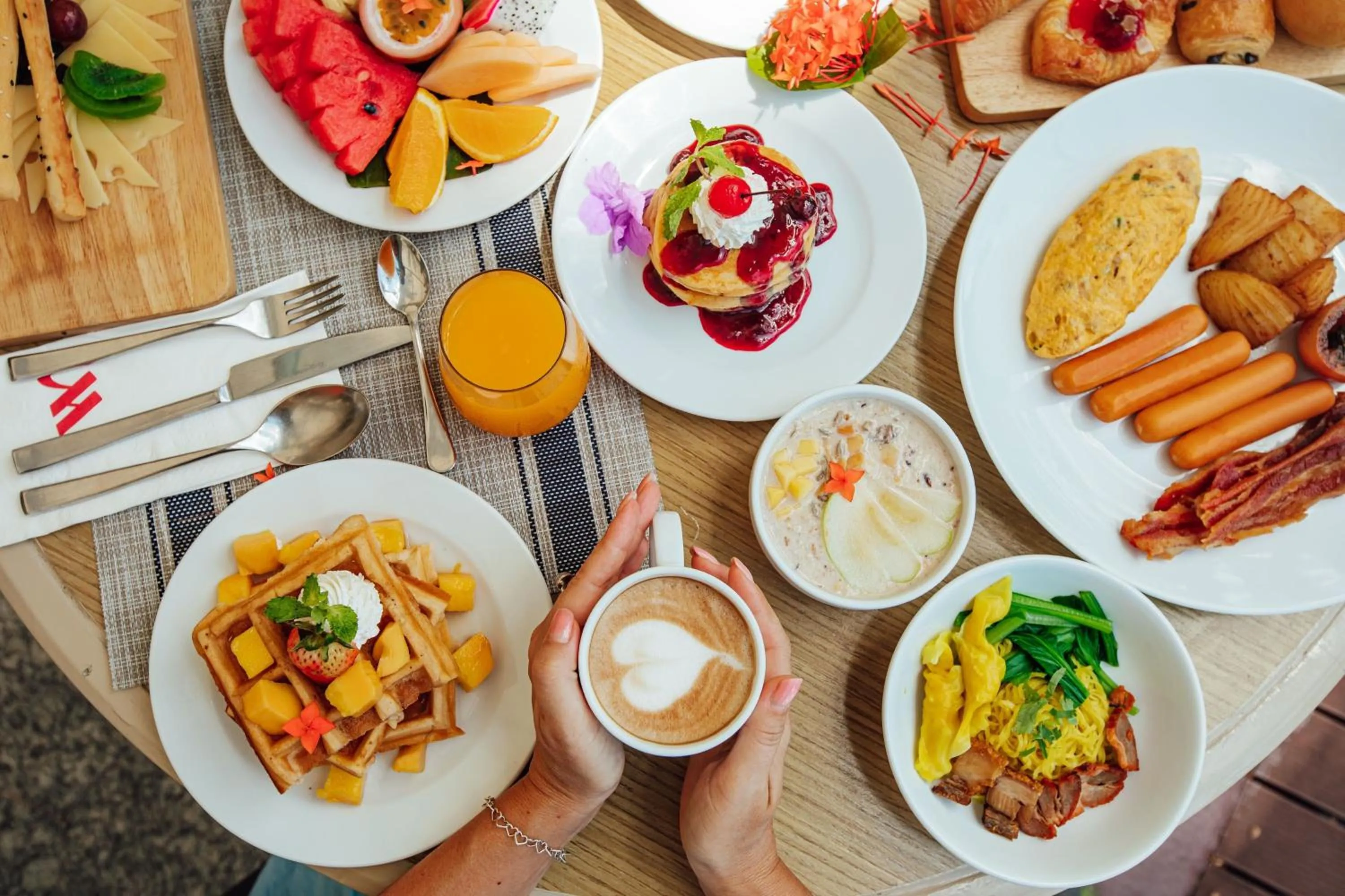 Breakfast in Phuket Marriott Resort & Spa, Merlin Beach