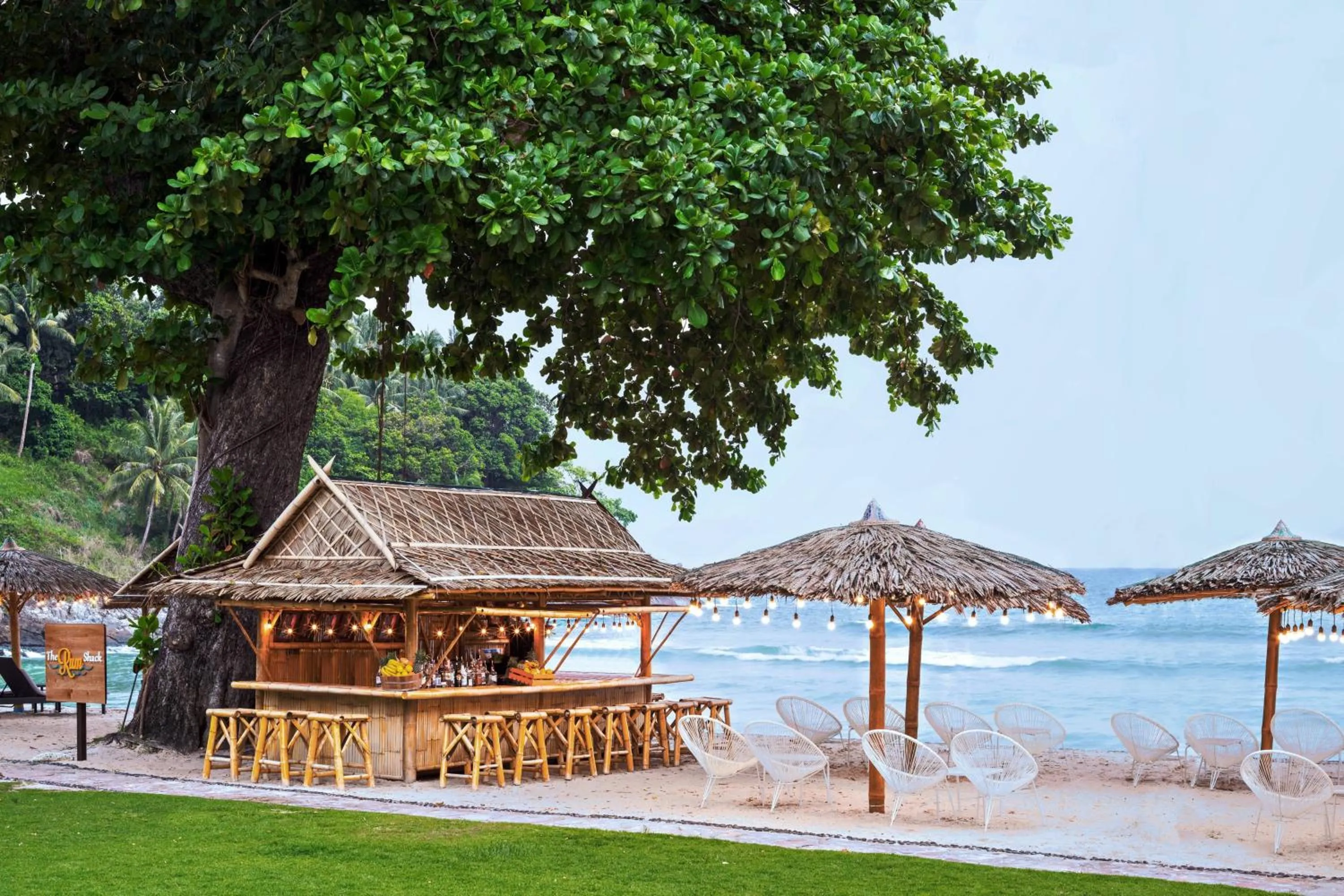 Restaurant/places to eat in Phuket Marriott Resort & Spa, Merlin Beach