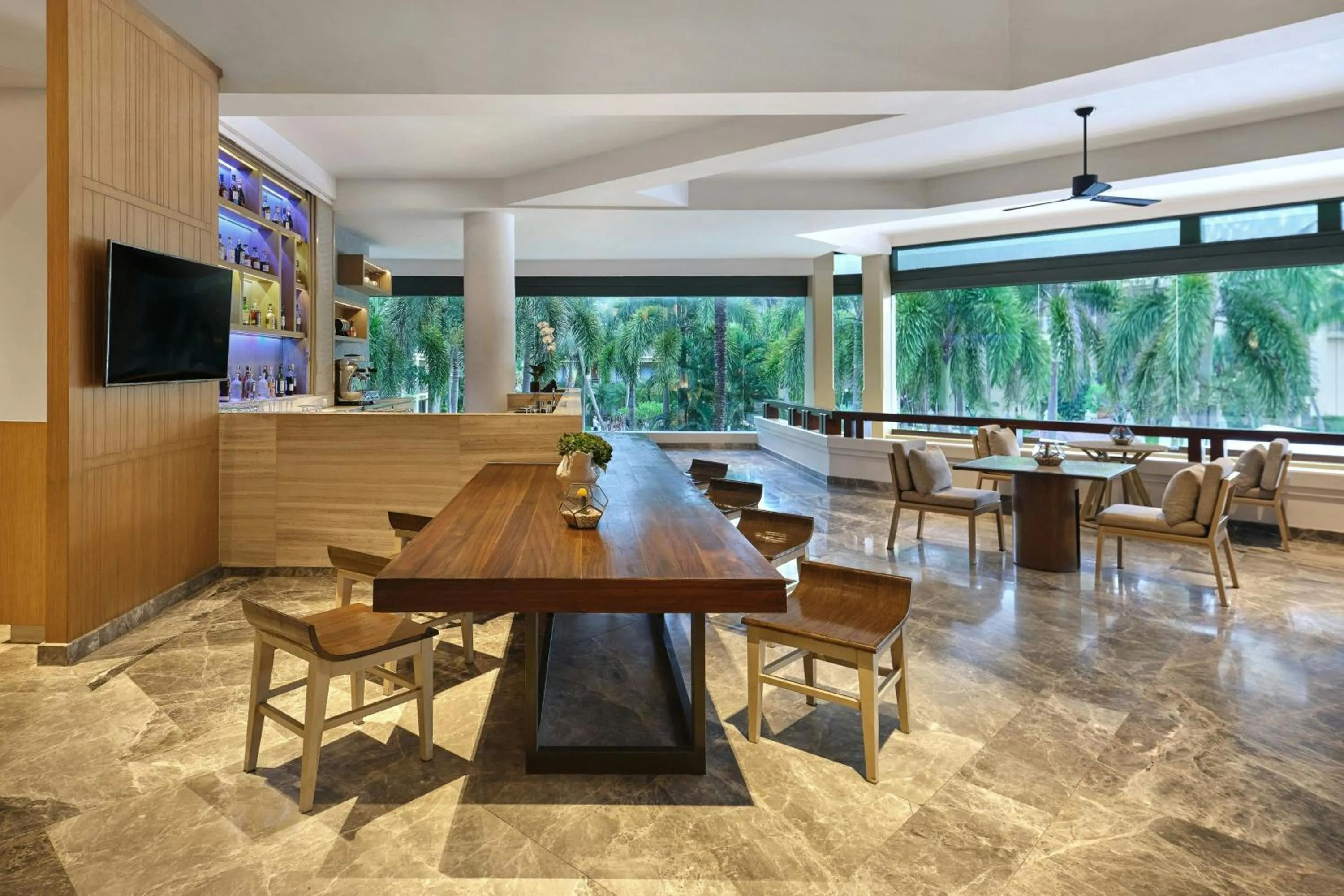 Lobby or reception in Phuket Marriott Resort & Spa, Merlin Beach