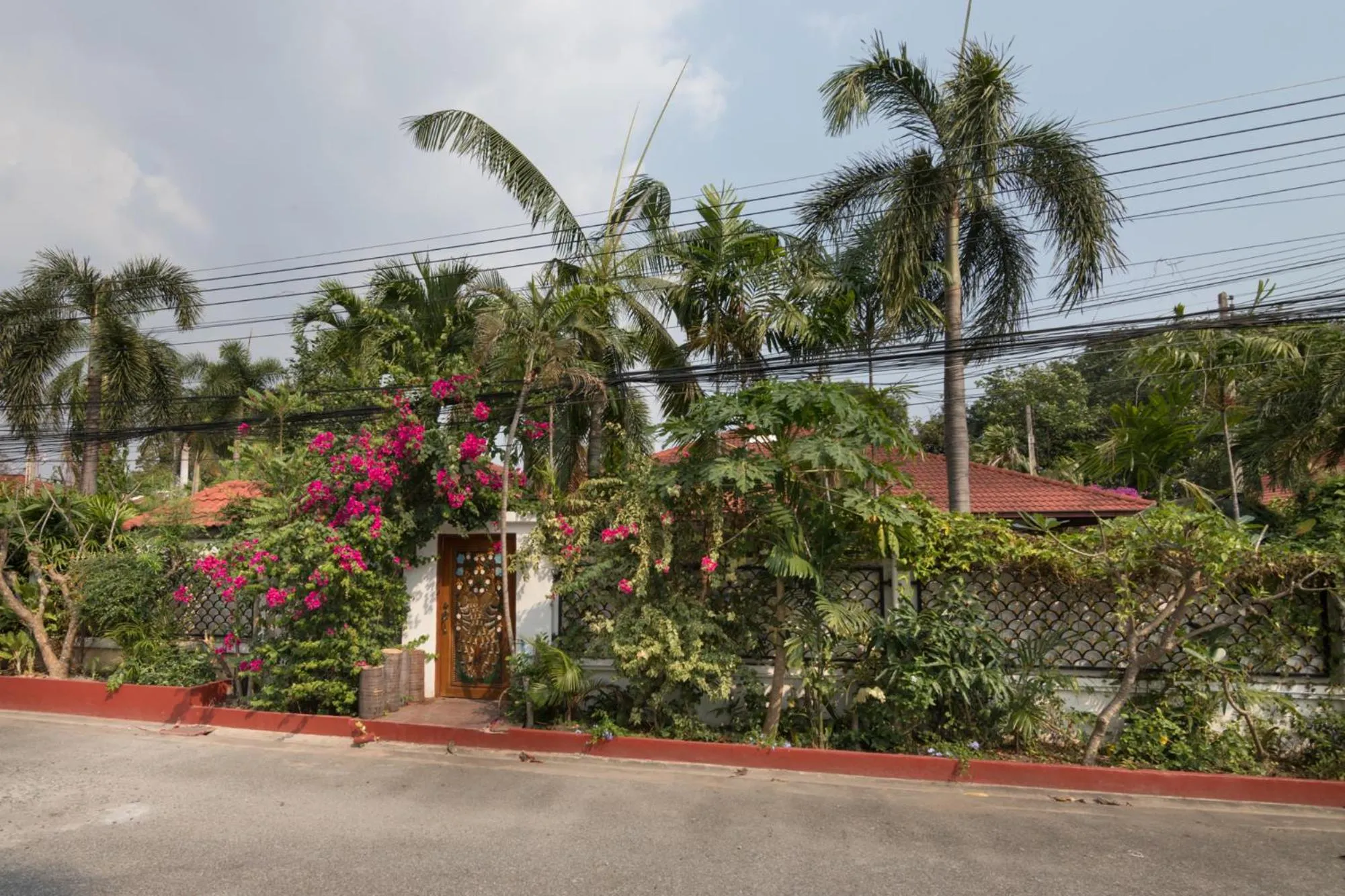 Property building in Siri Villas Pattaya