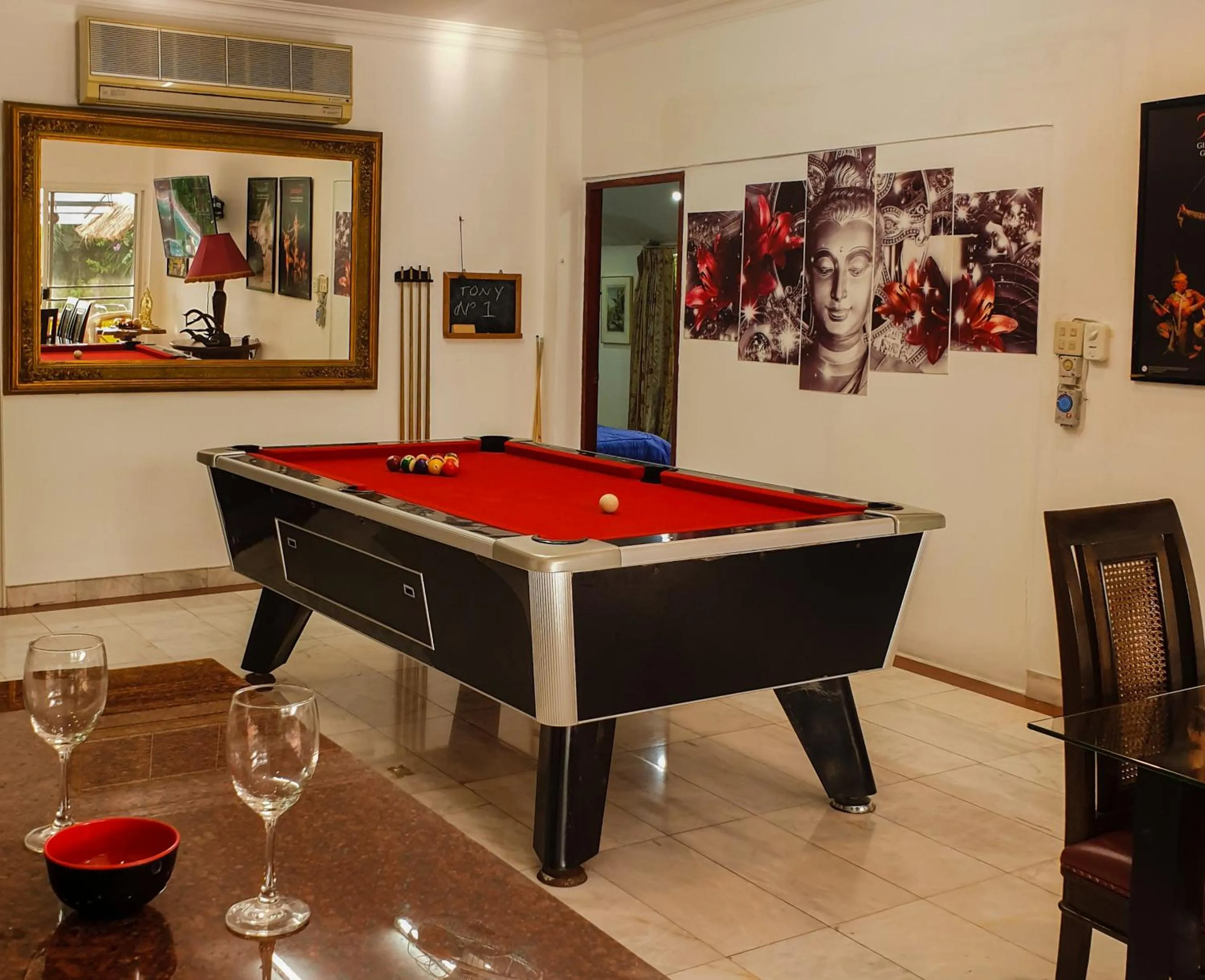 Communal lounge/ TV room in Siri Villas Pattaya