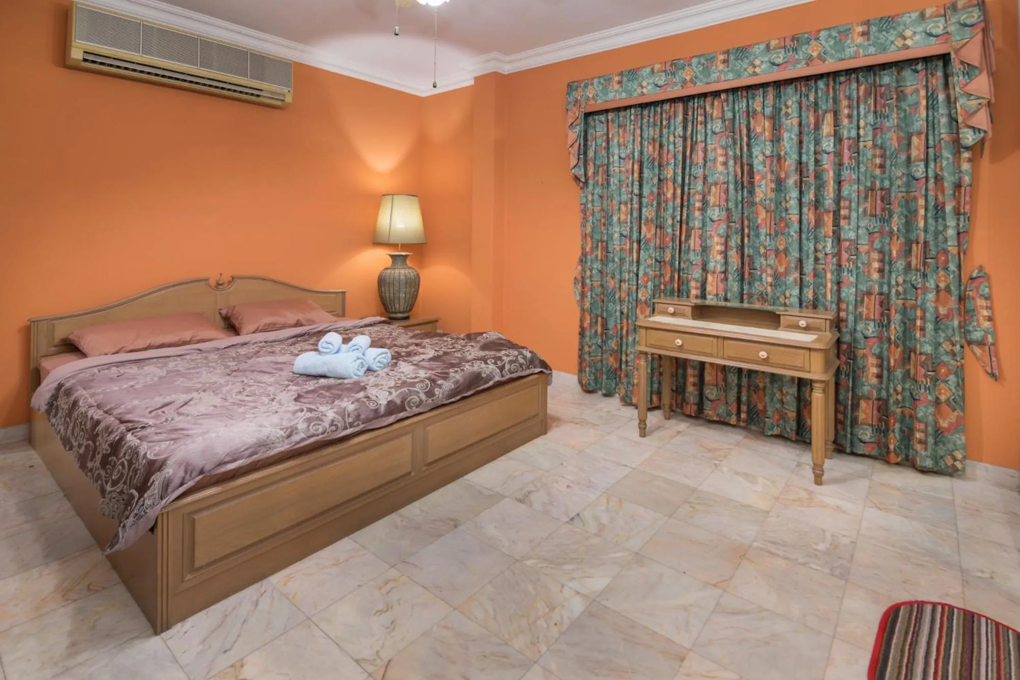 Bed in Siri Villas Pattaya