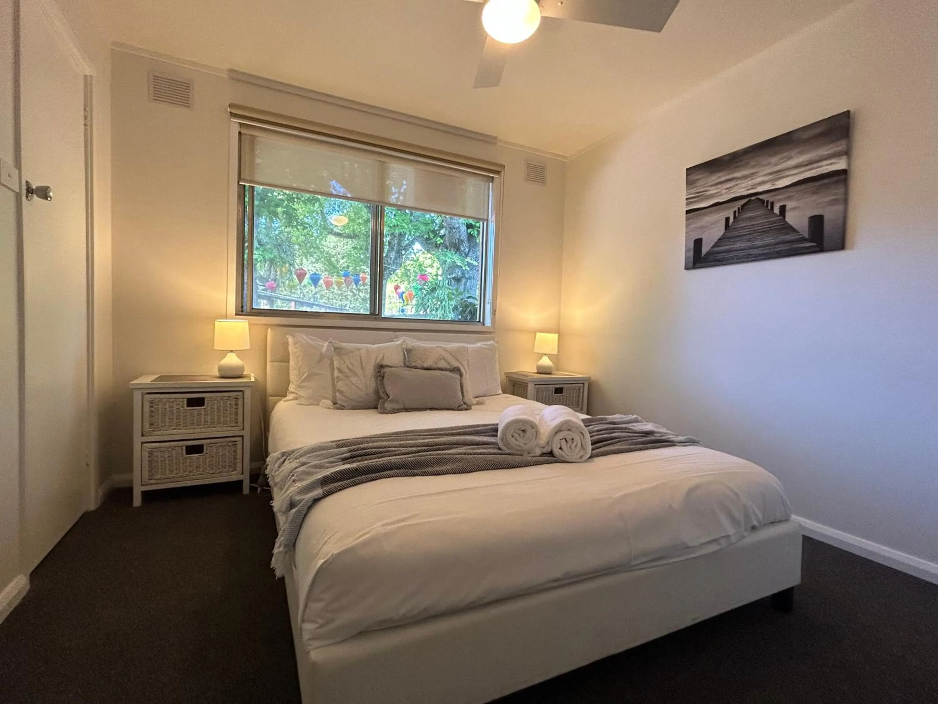 Bed in Adina Lodge Holiday Apartments