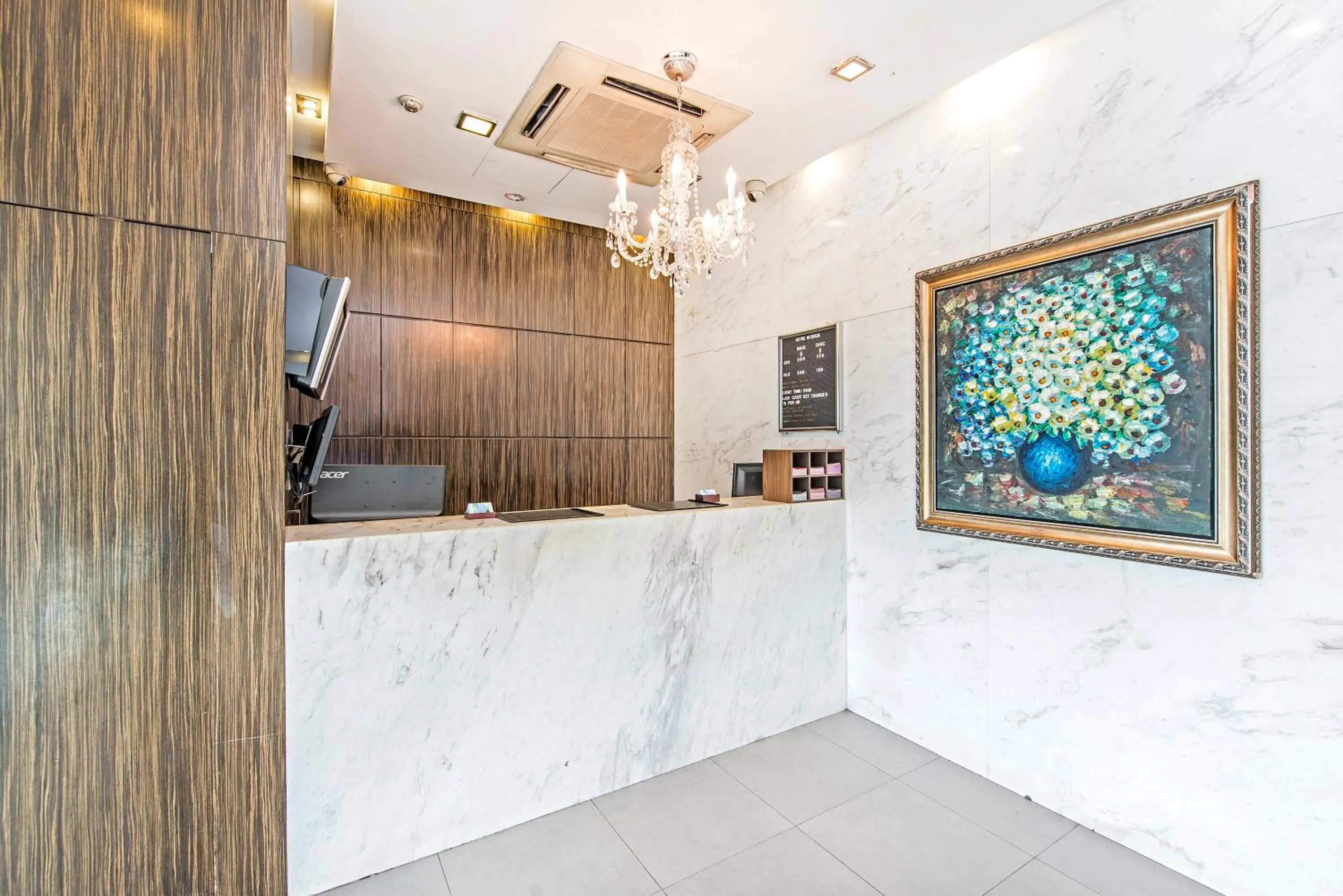 Lobby or reception in Hotel 81 Bugis