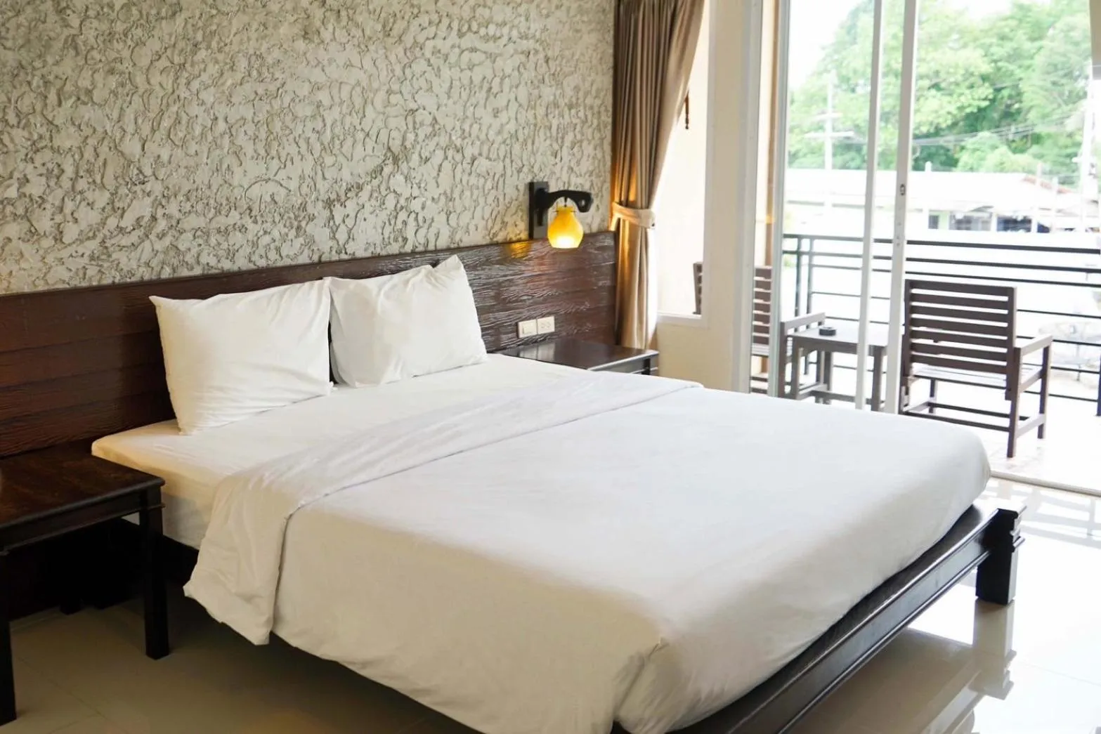 Bed in Khaolak Suthawan Resort - SHA Plus
