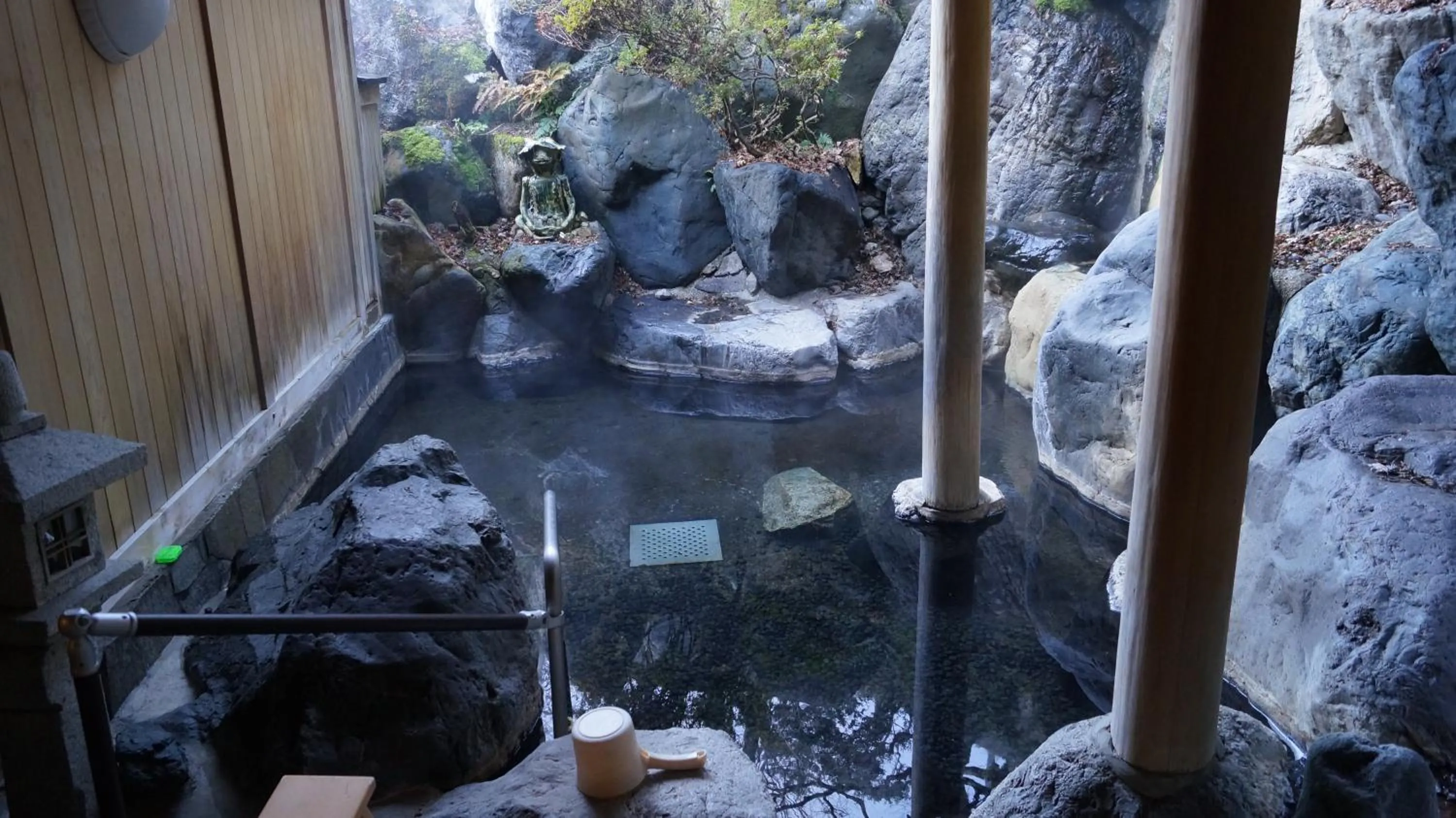 Hot Spring Bath in Tabist Kazeyuki