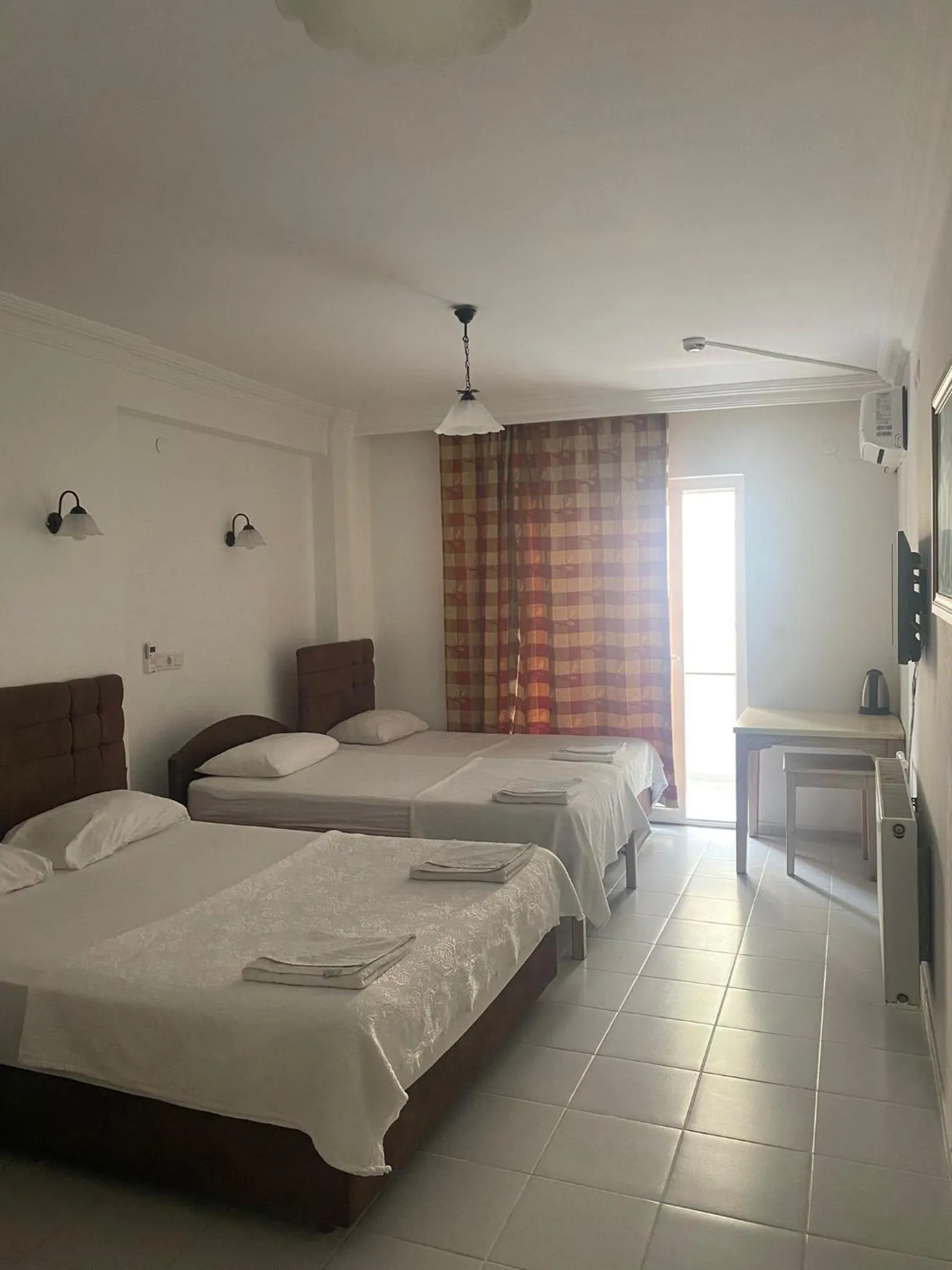 Photo of the whole room, Bed in AY OTEL 2