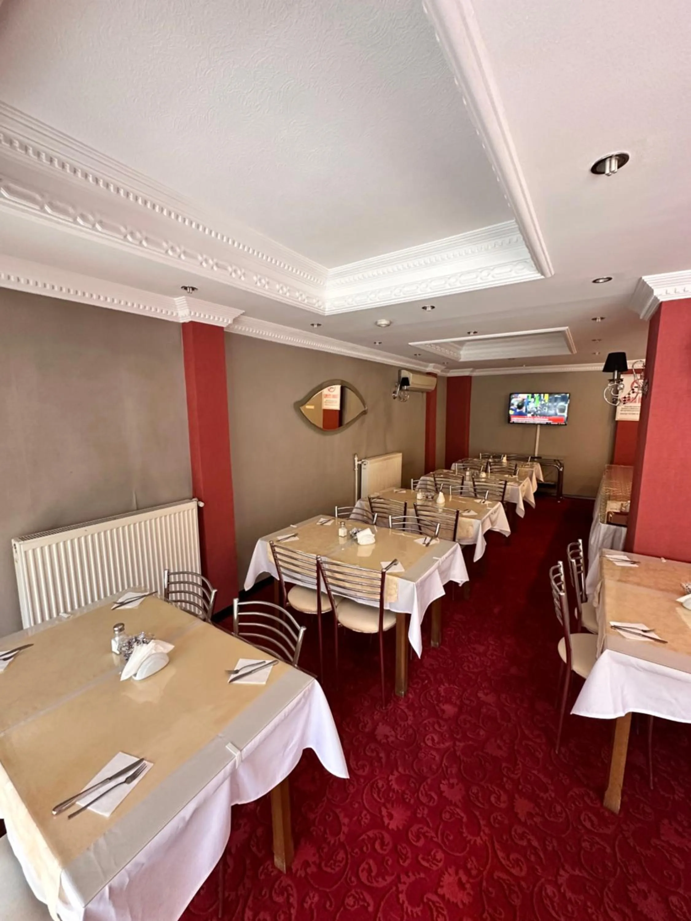 Breakfast in Minabir Otel