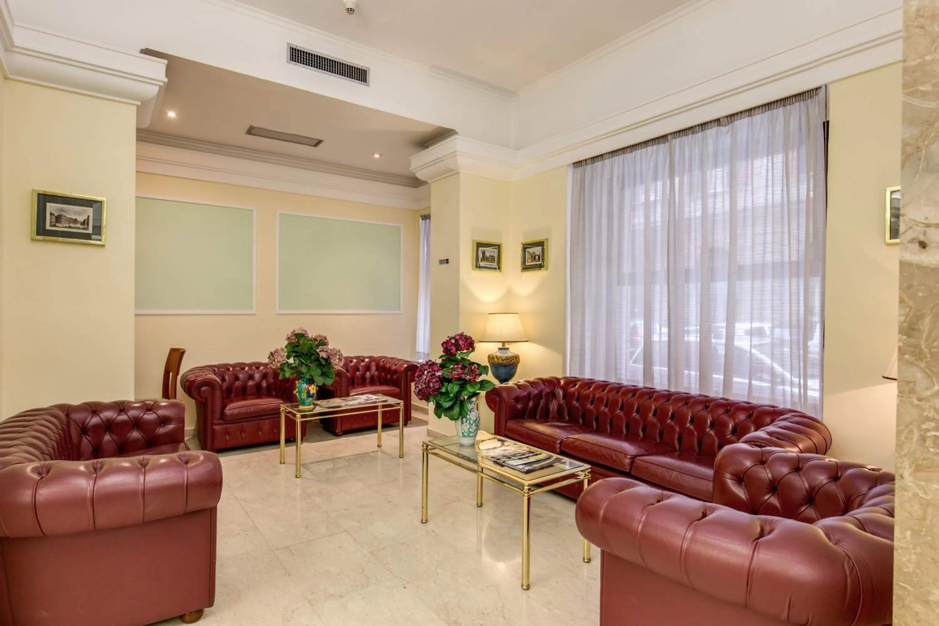 Lobby or reception in Hotel Igea