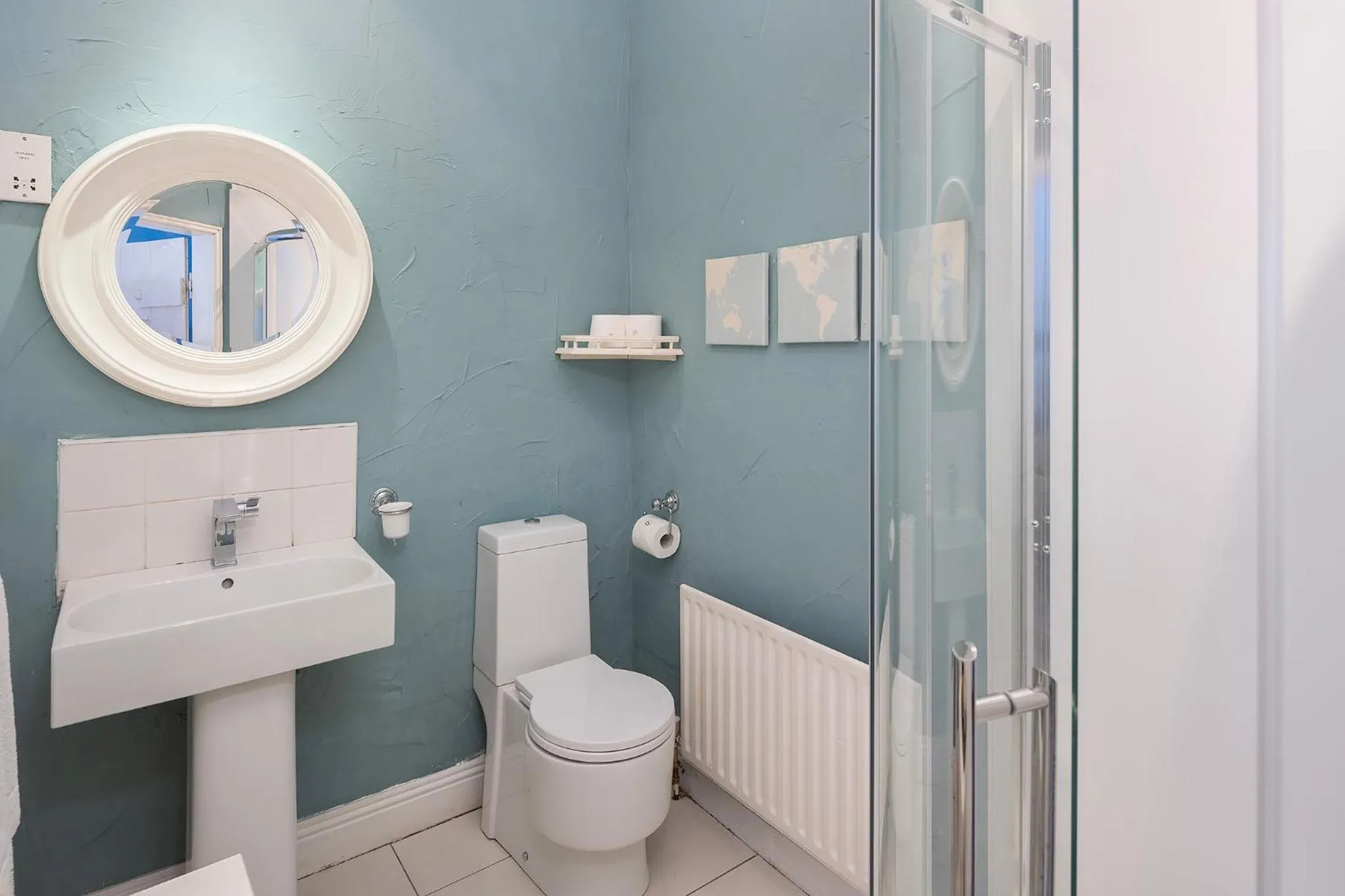 Bathroom in Barnabrow Country House