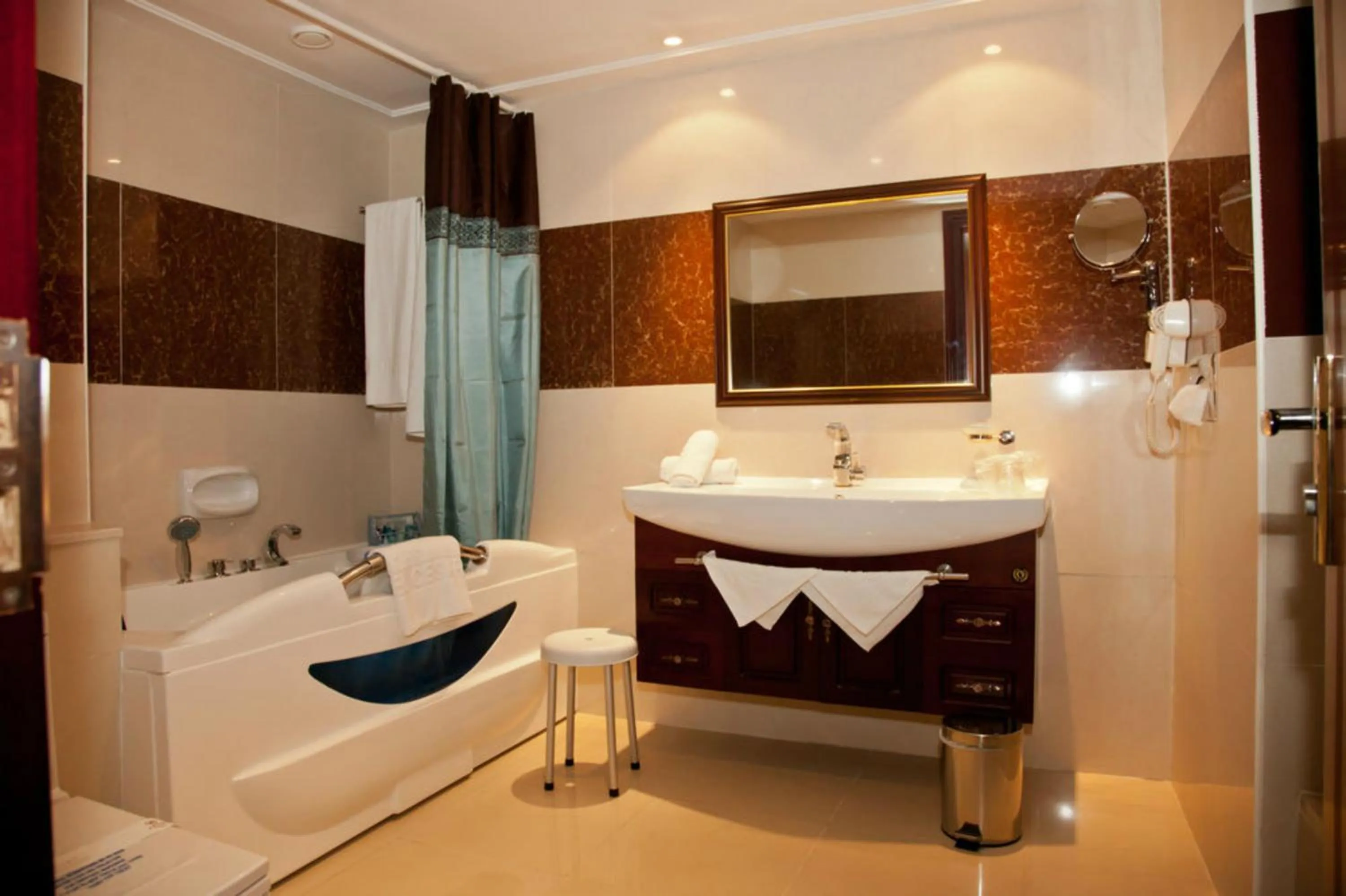 Bathroom in César Palace Sousse