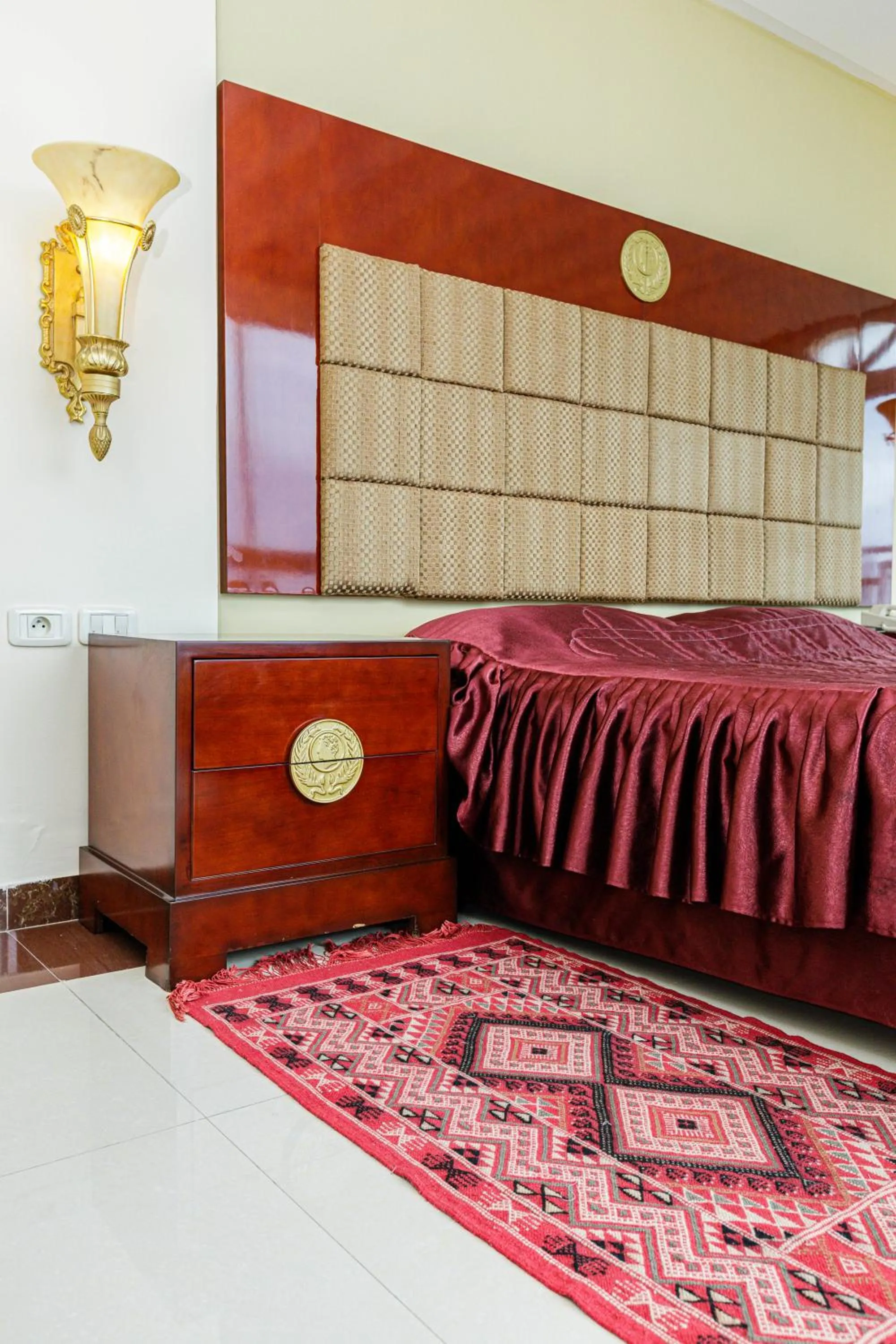 Bed in César Palace Sousse