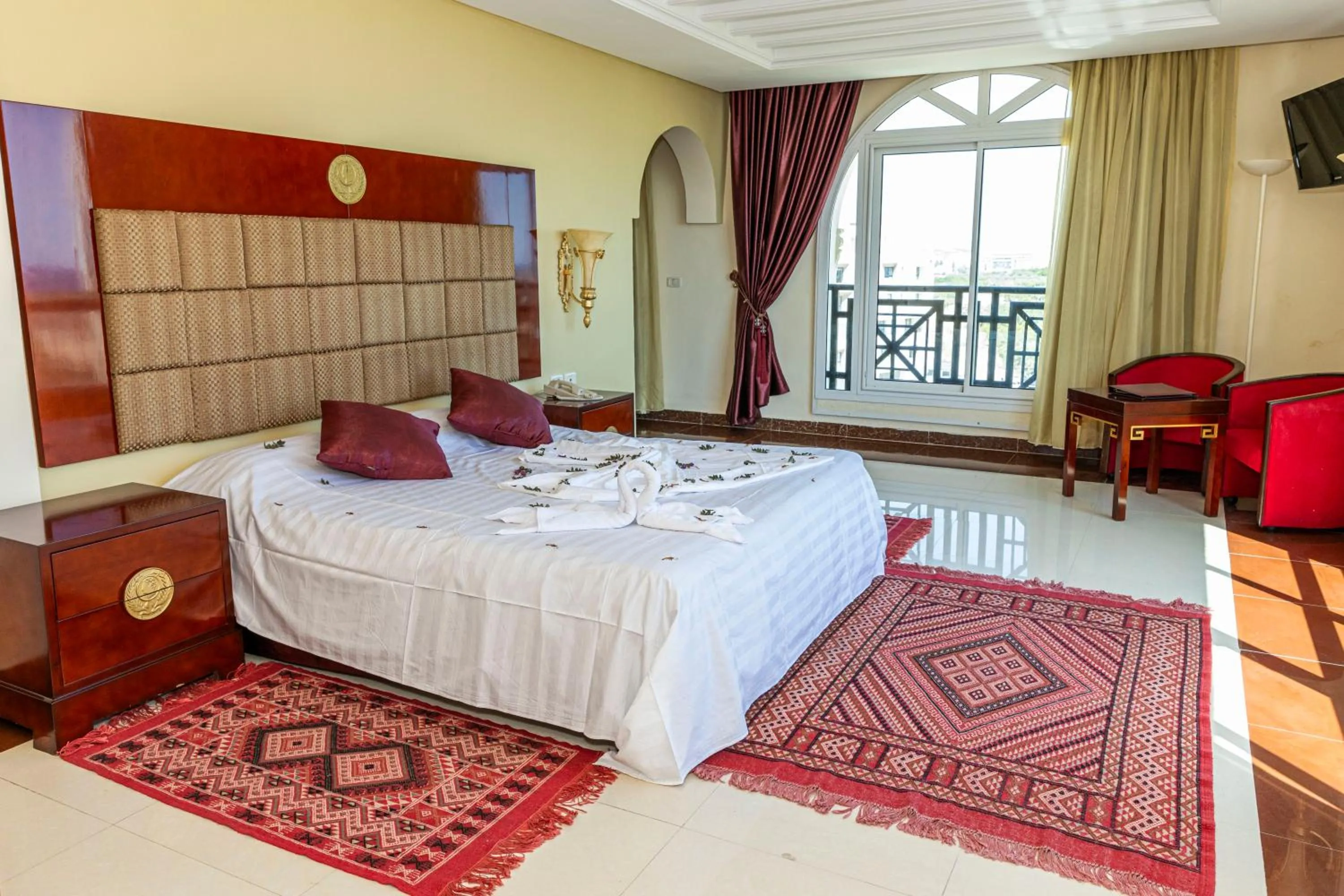 Bed in César Palace Sousse