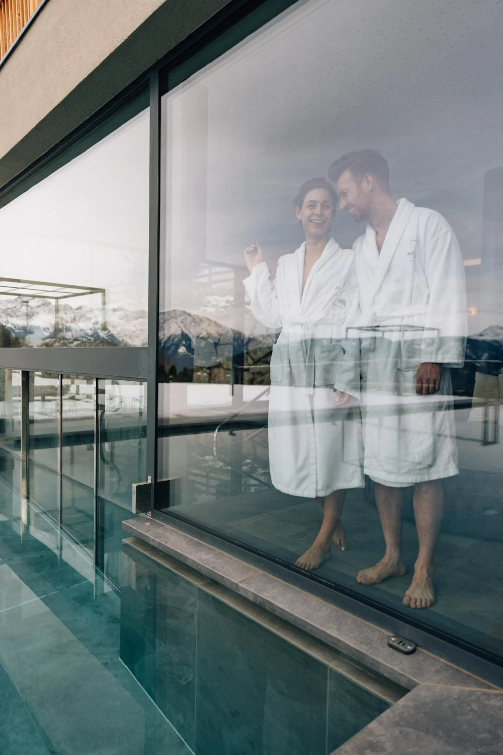 Swimming pool in Hotel Avelina