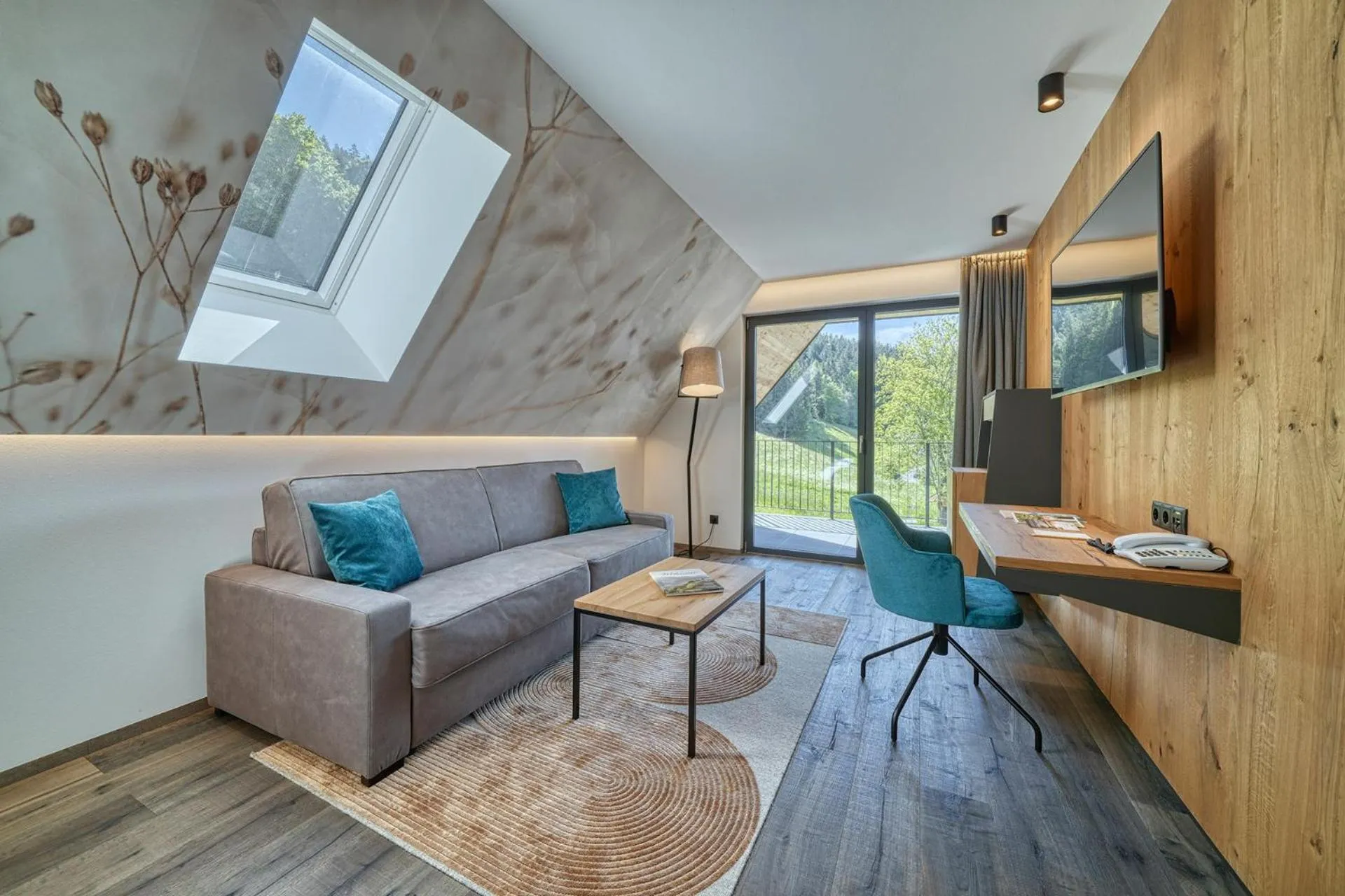 Photo of the whole room in Hotel Avelina