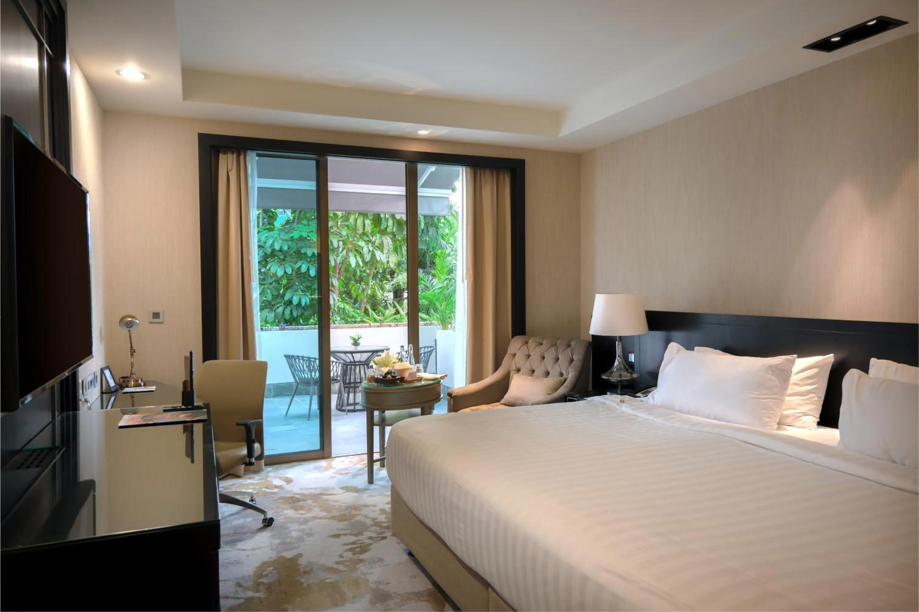 Bed in AYANA Midplaza JAKARTA