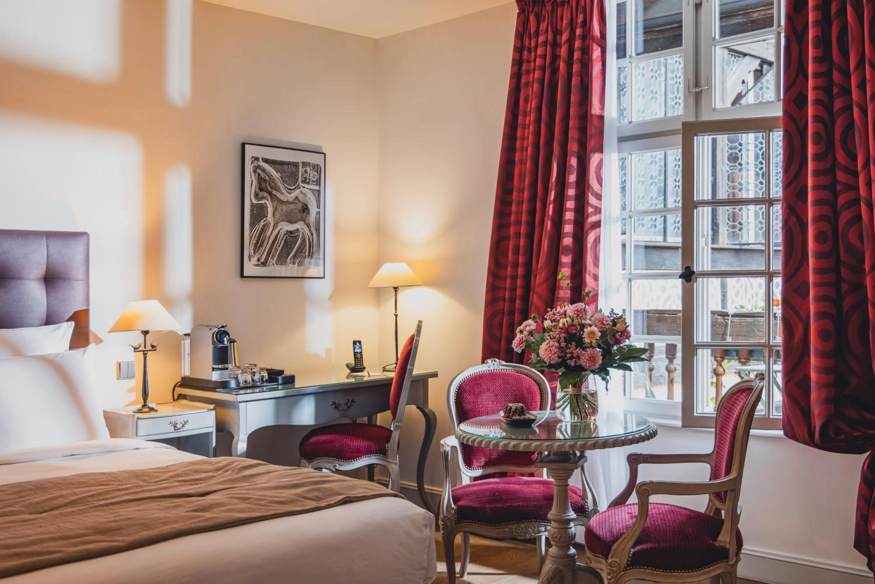 Bedroom, Bed in Cour du Corbeau Hotel Strasbourg - MGallery Collection