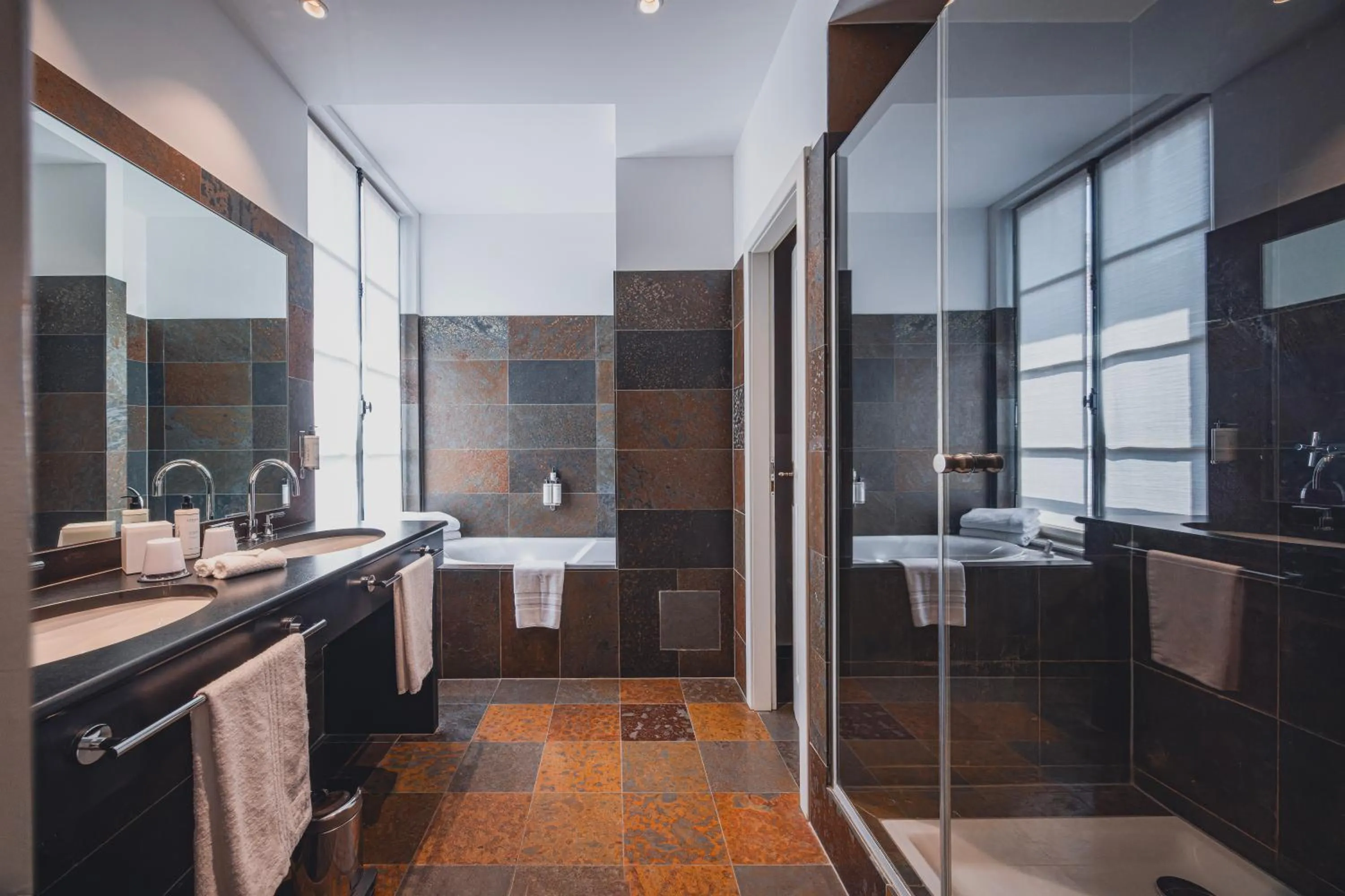 Bathroom in Cour du Corbeau Hotel Strasbourg - MGallery Collection