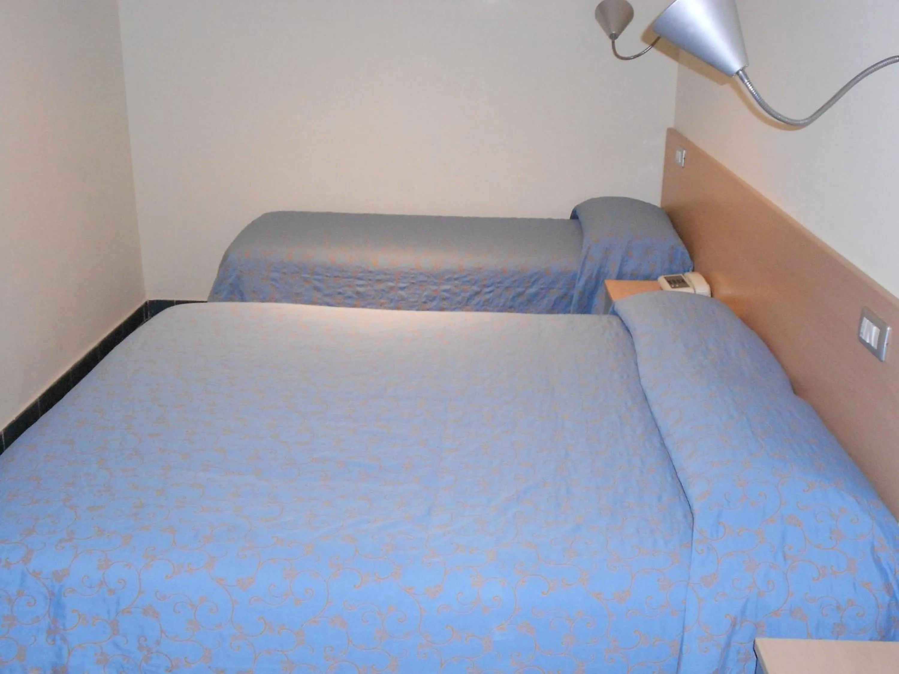 Photo of the whole room in Hotel Tenda Rossa