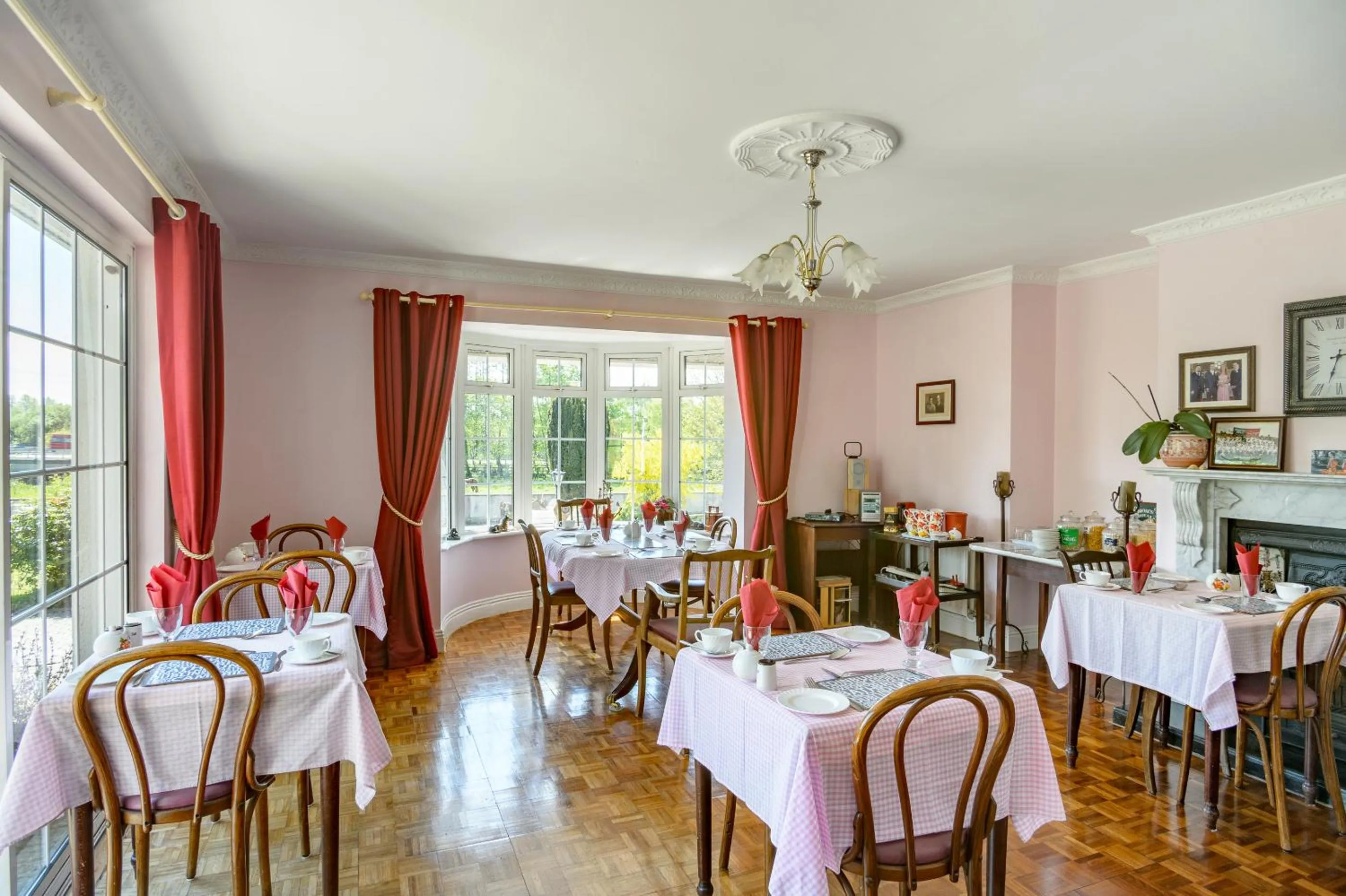 Restaurant/places to eat in Breagagh View B&B