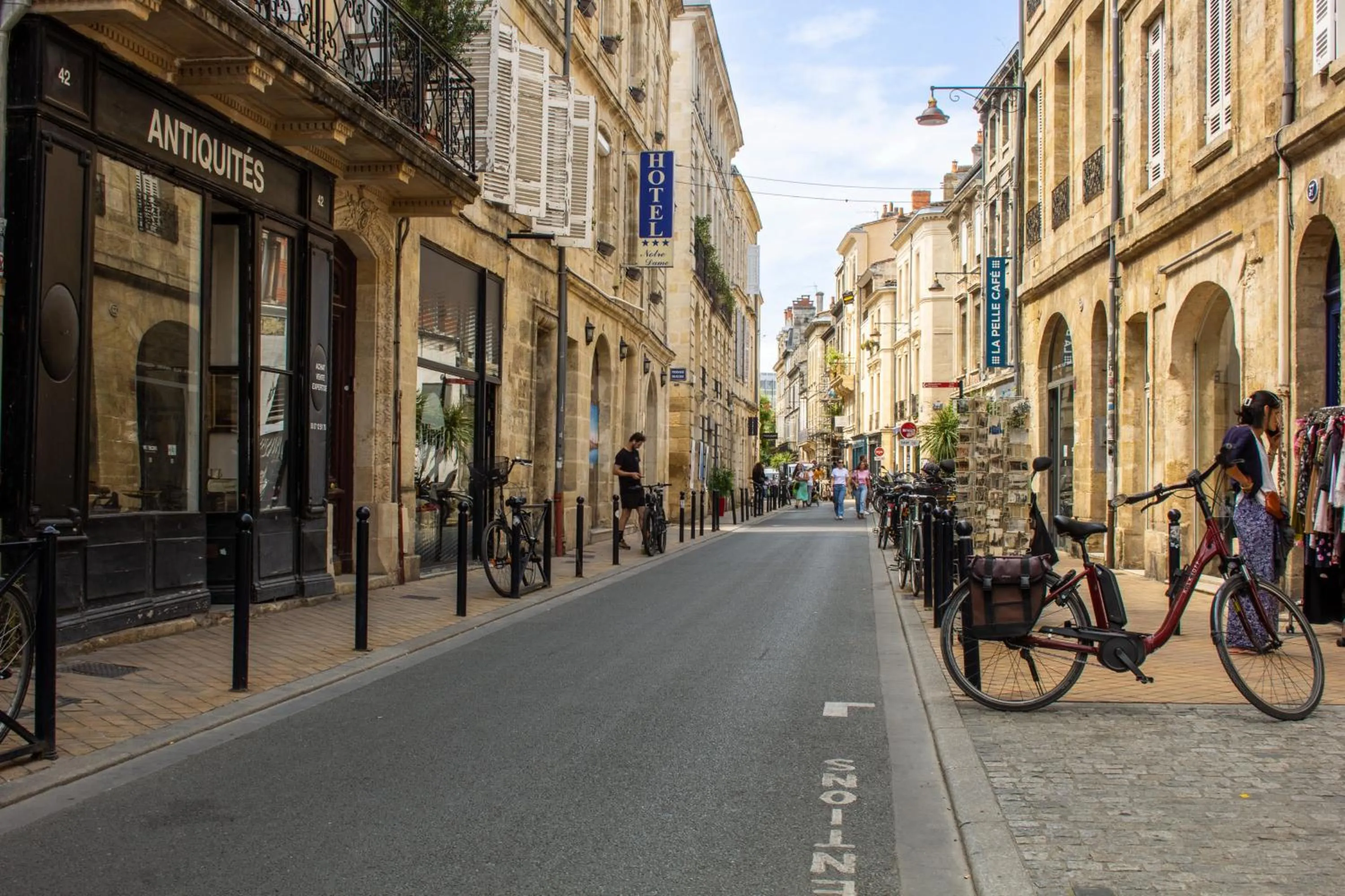Neighbourhood in Hôtel Notre Dame