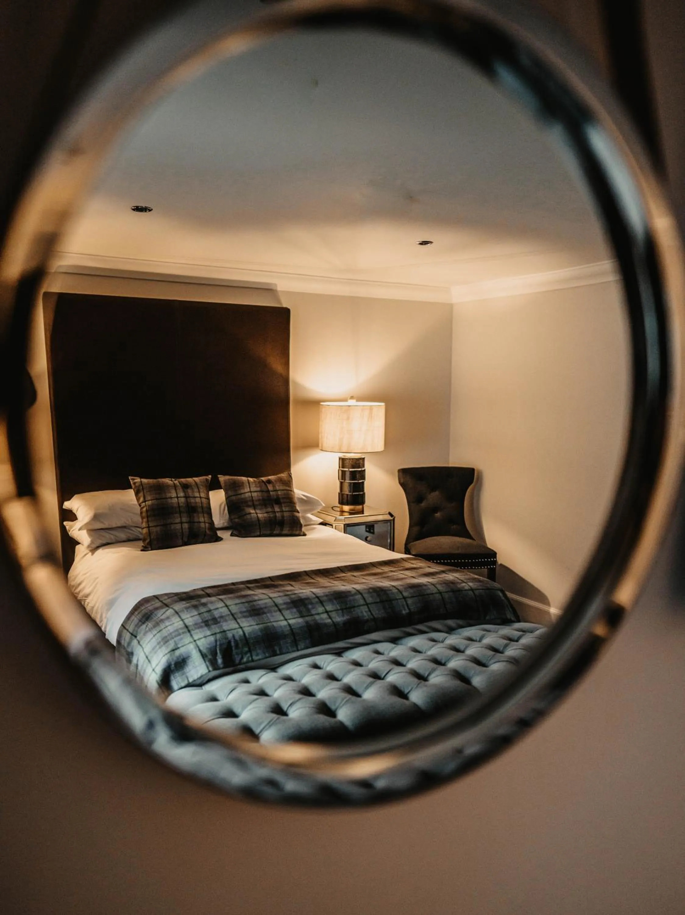 Bedroom, Bed in Broadford Hotel