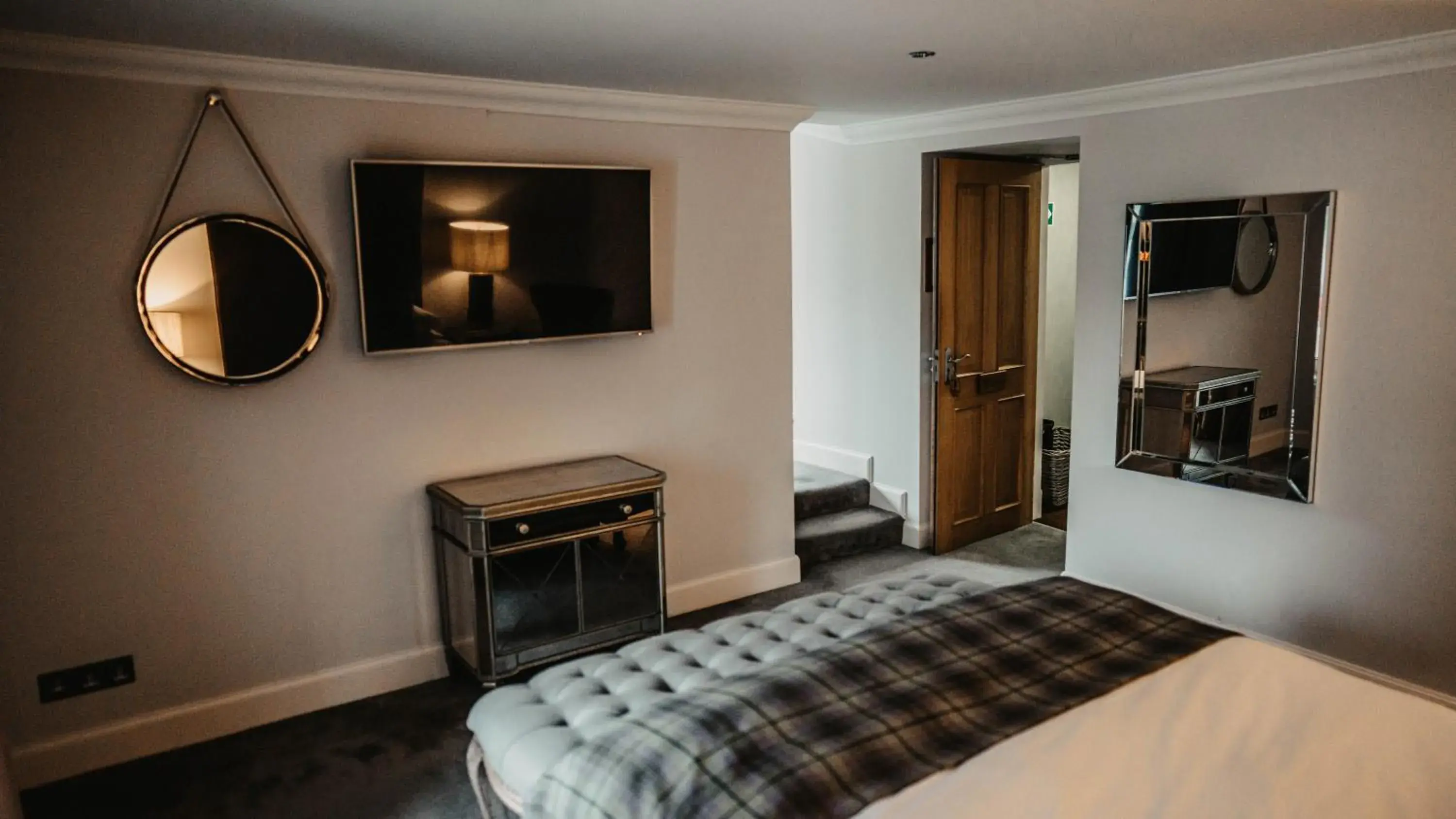Deluxe Double Room - single occupancy in Broadford Hotel Deluxe Double Room - single occupancy in Broadford Hotel