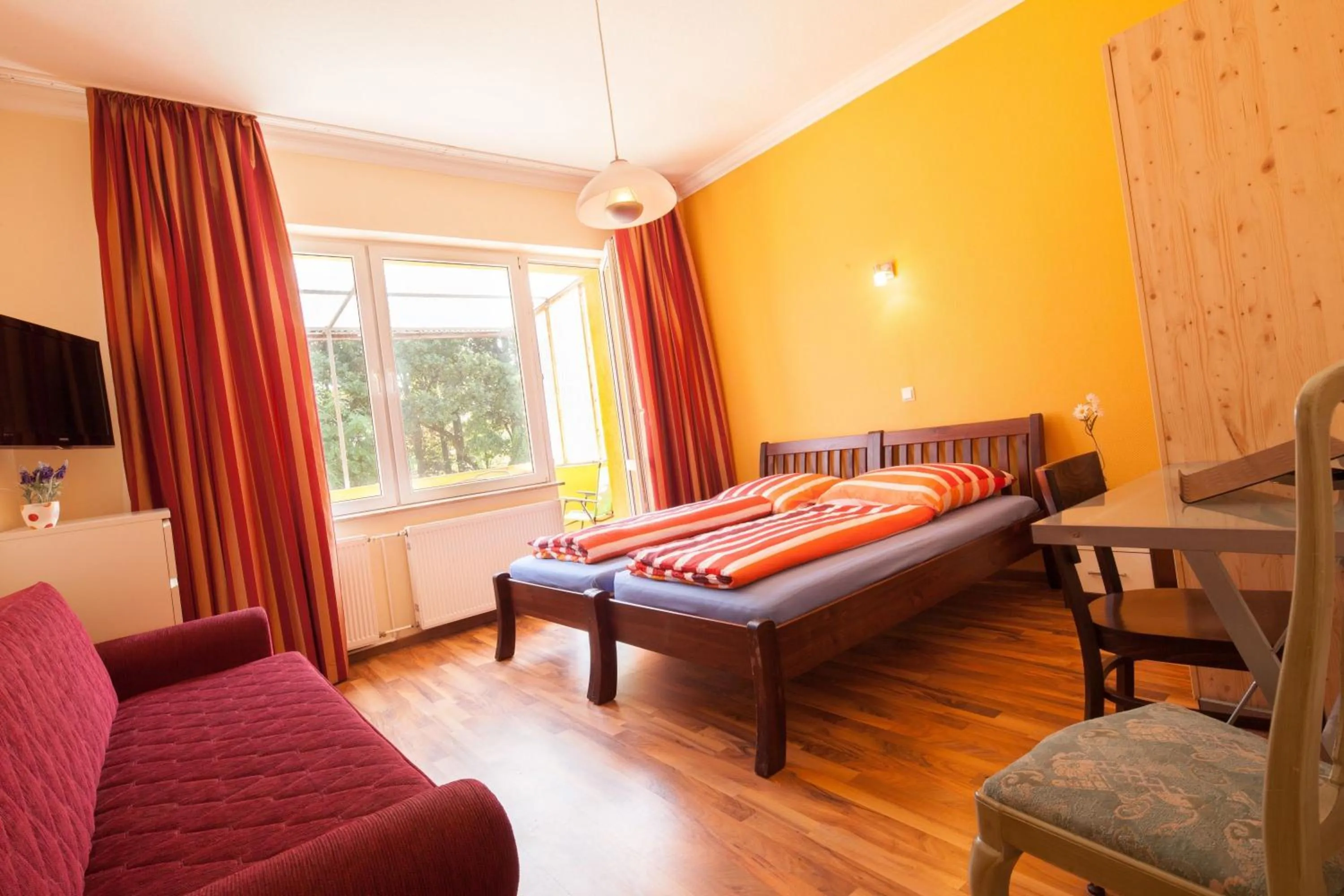 Photo of the whole room, Bed in Hotel Marco Polo