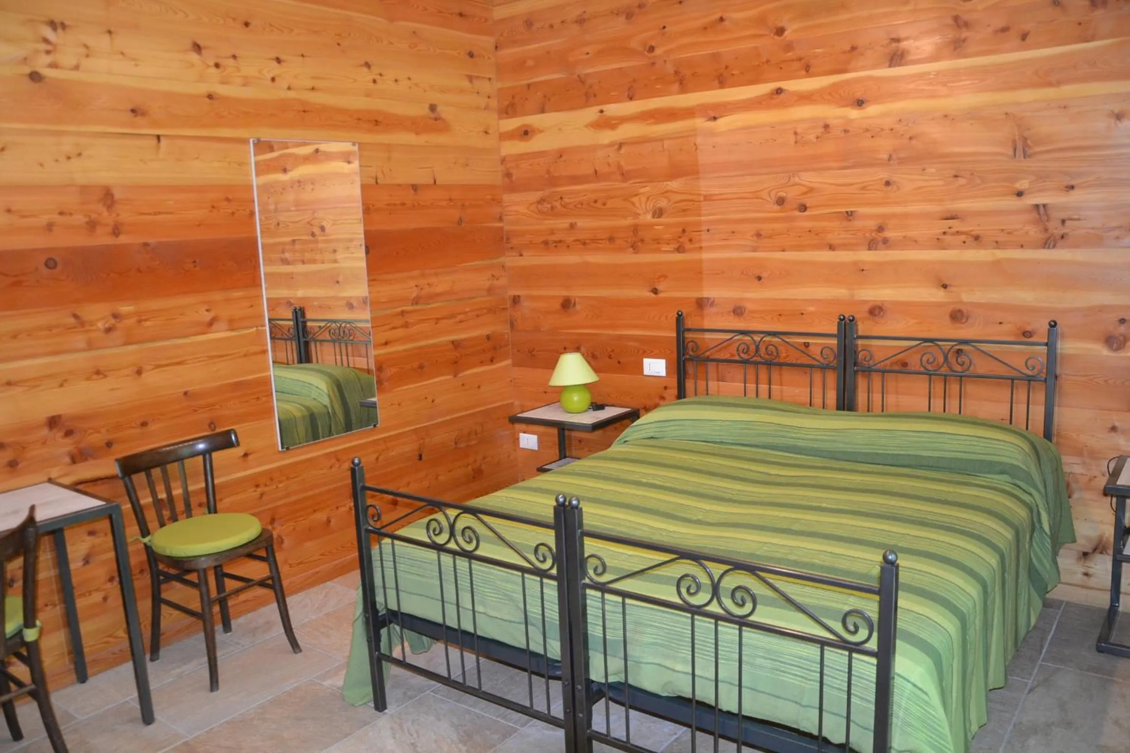 Photo of the whole room, Bed in B&B L'albero e le stelle