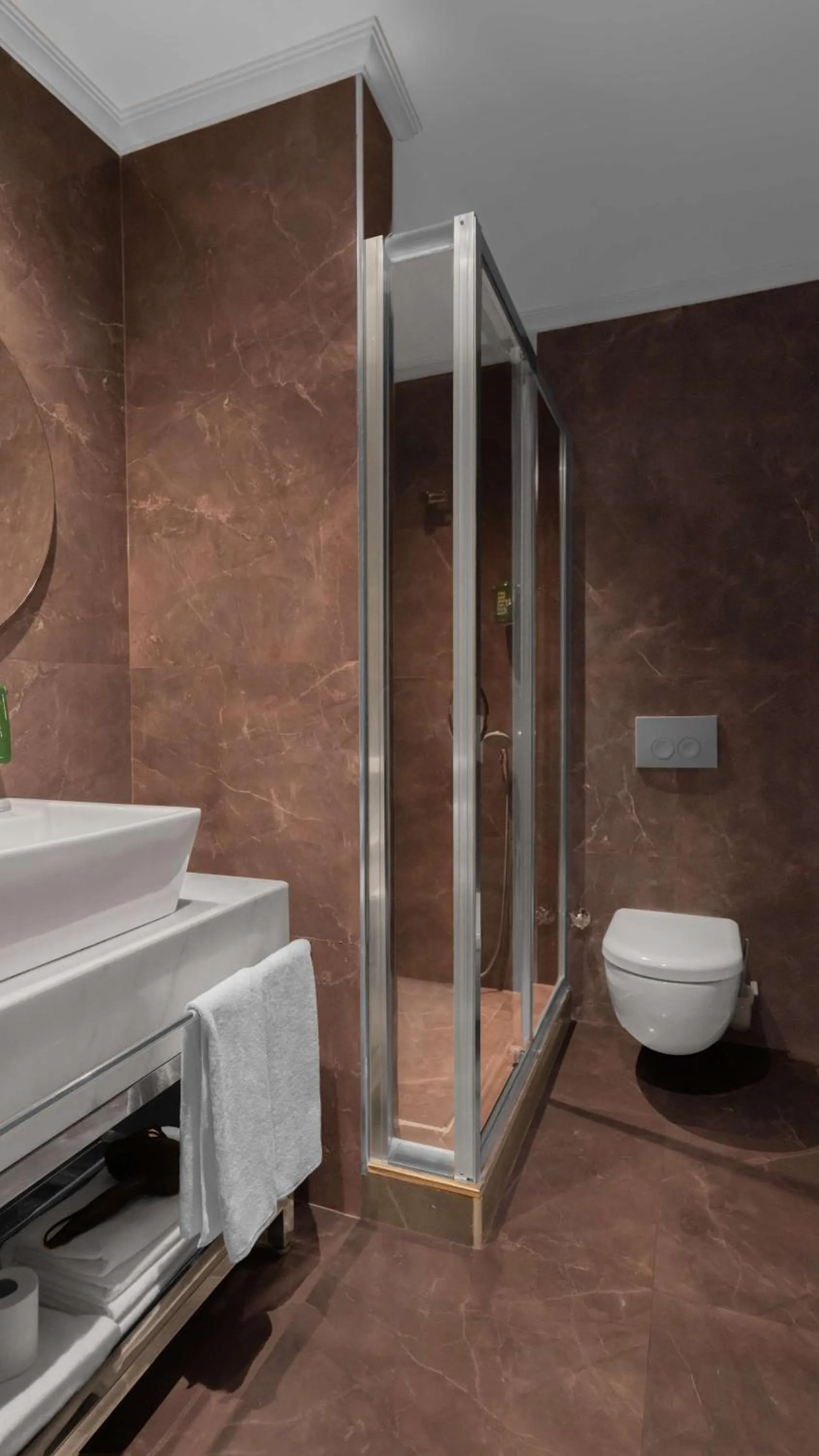 Bathroom in Park Inn by Radisson Istanbul Asia Kavacik