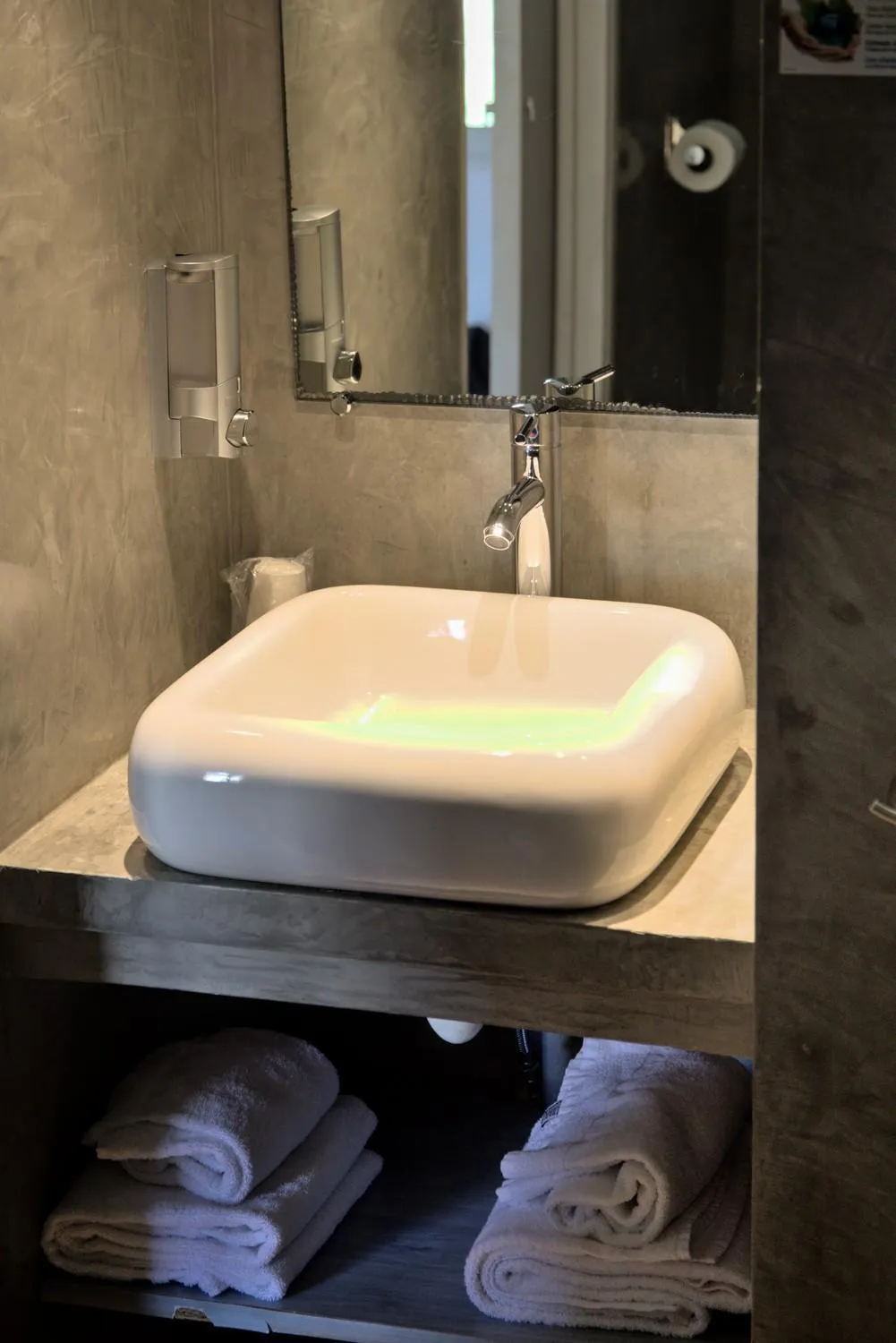 Bathroom in Hôtel Casa Rossa & Spa