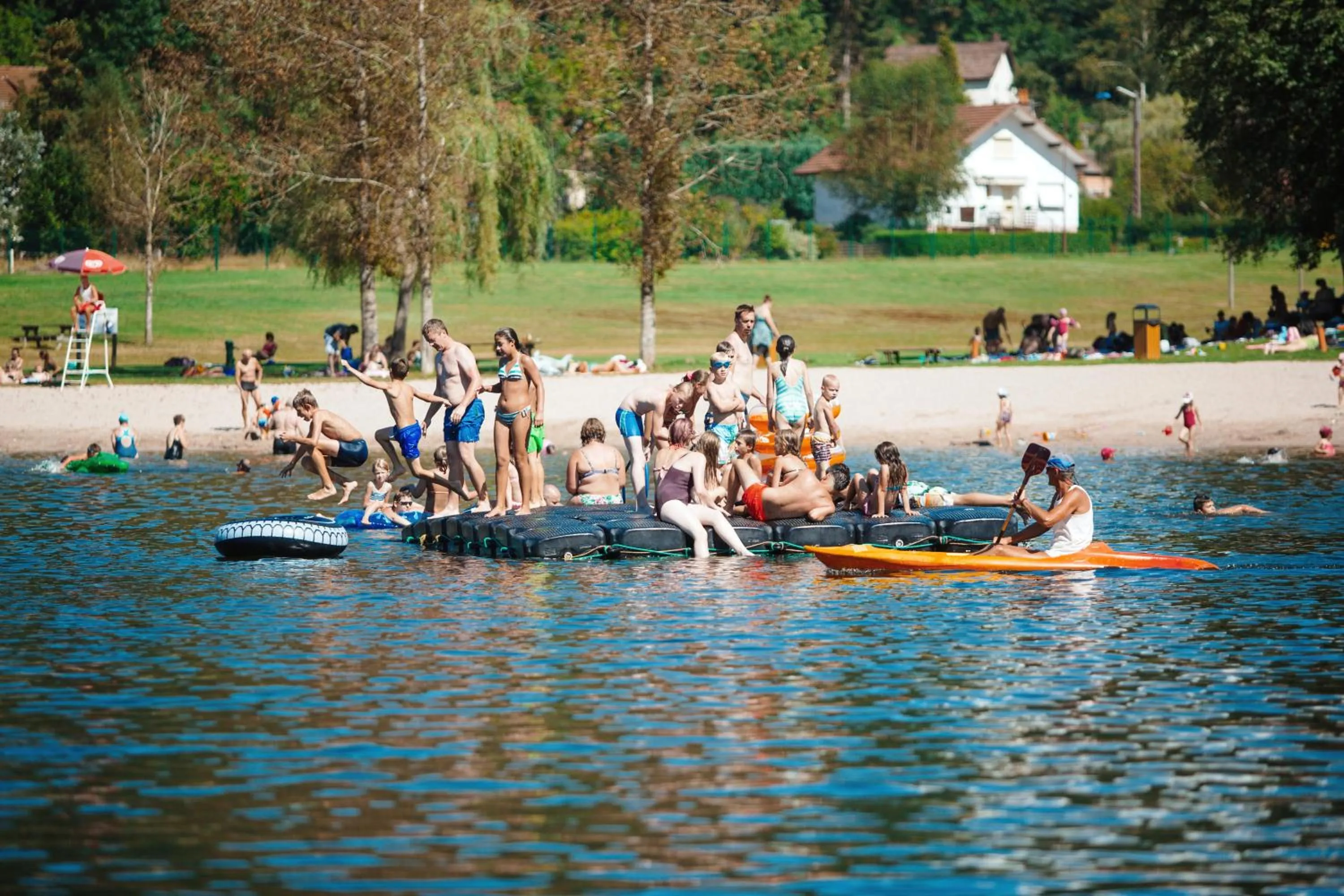 Beach in Camping Base de Loisirs du Lac de la Moselotte