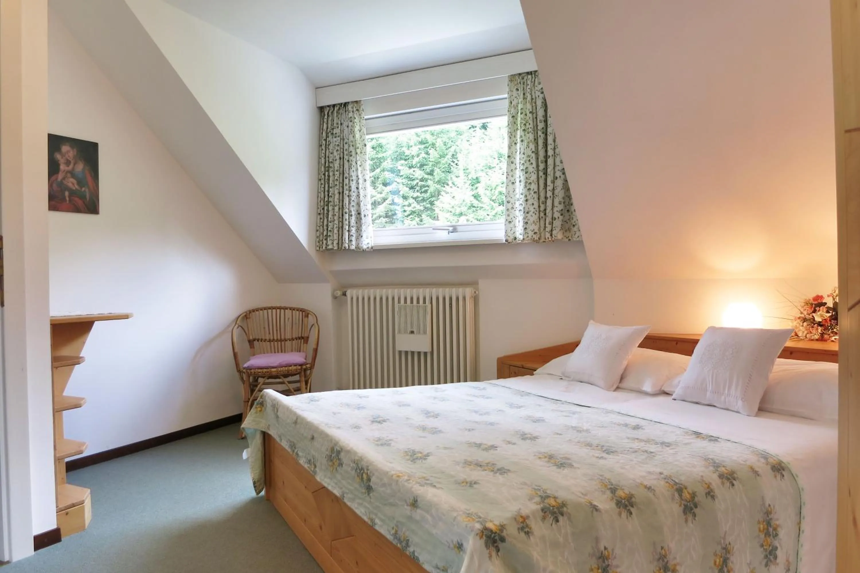 Bedroom, Bed in Residence Chris Appart